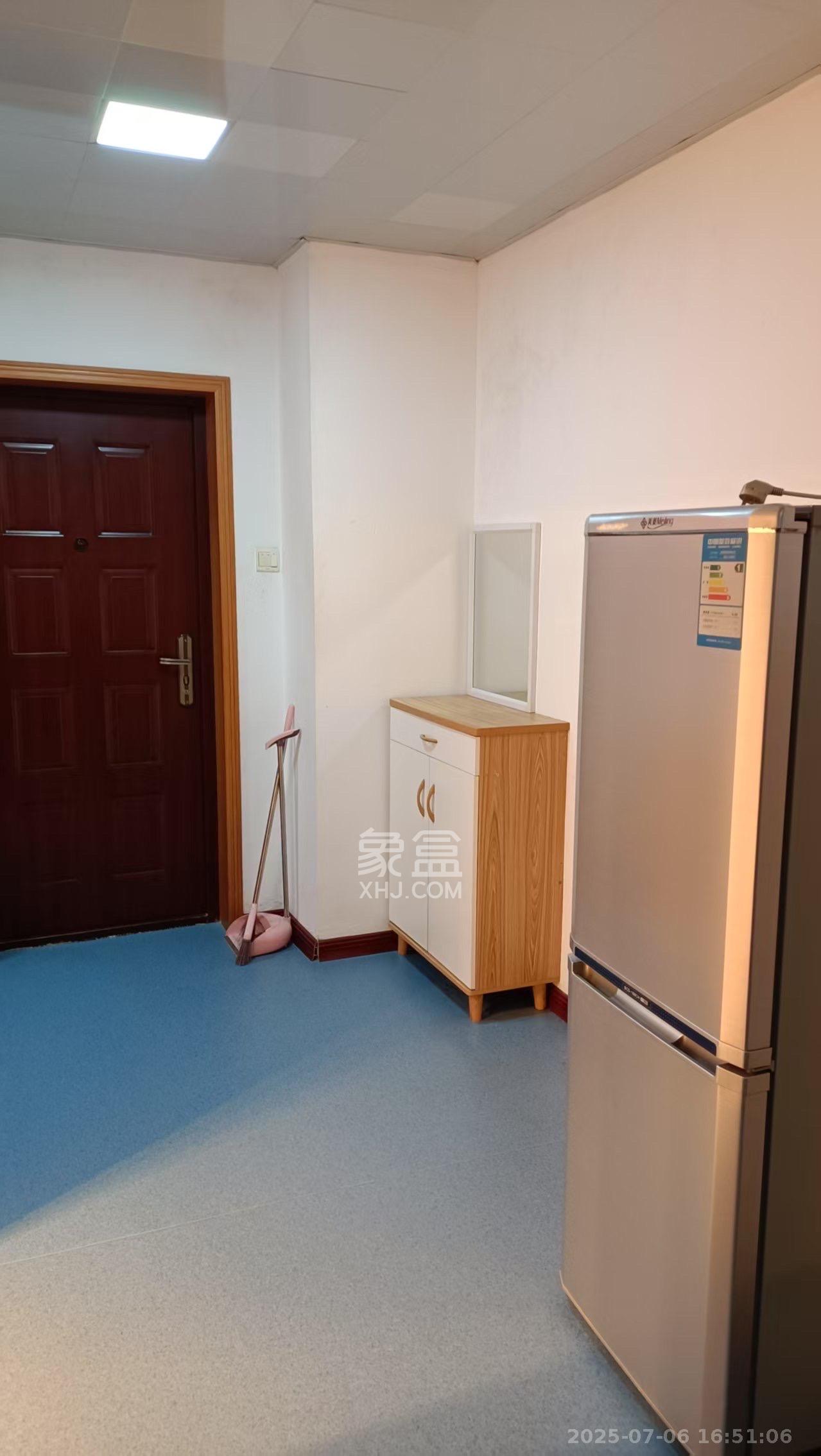 上河国际F座  1室1厅1卫   1500.00元/月室内图