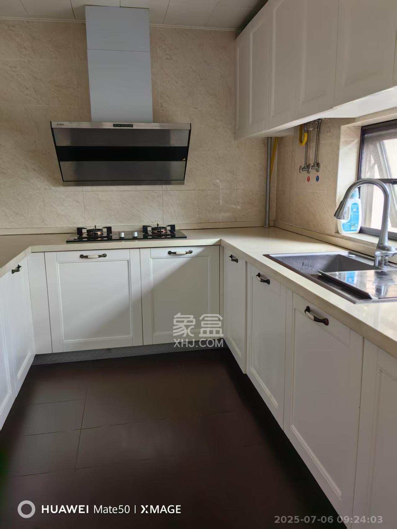 万科里梅溪郡  4室2厅2卫    4000.0元/月室内图