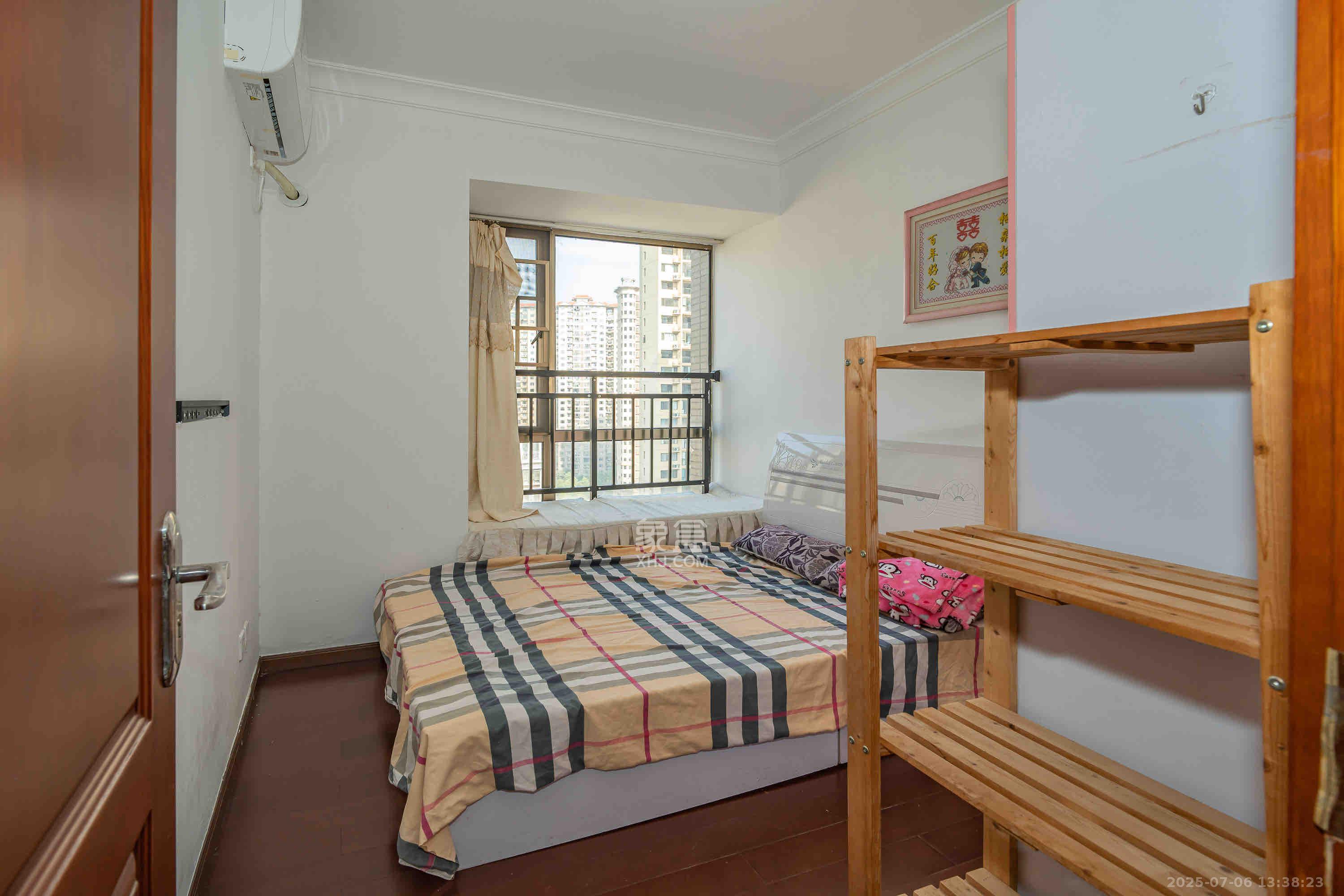 江山帝景雅典 3室2厅1卫 2100.0元/月 江山帝景雅典 3室2厅1卫 2100.0元/月室内图