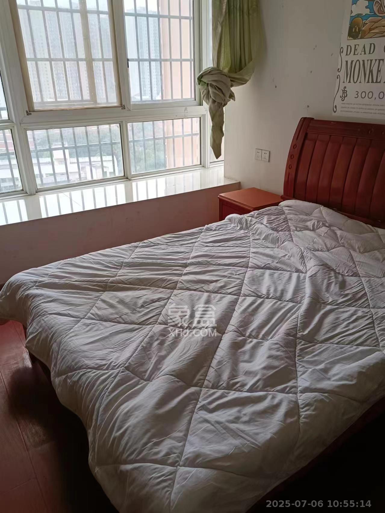 家和苑（原梅溪湖保障性住房一期）  3室2厅2卫   2400.00元/月室内图