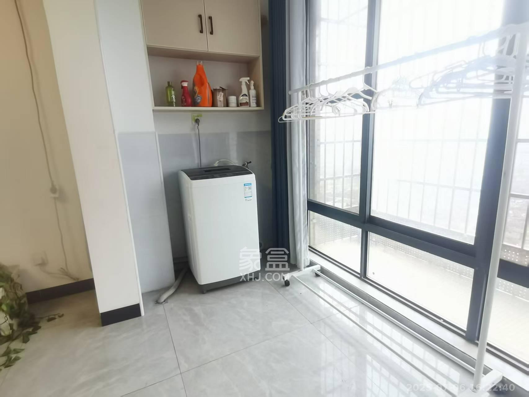 星城新宇川河苑  2室1厅1卫    1800.0元/月室内图