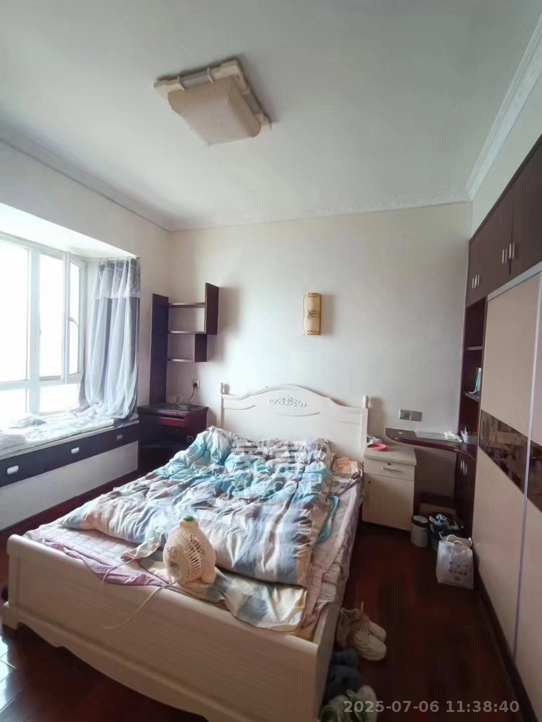 中房F联邦  3室0厅0卫    2180.0元/月 中房F联邦  3室0厅0卫    2180.0元/月室内图