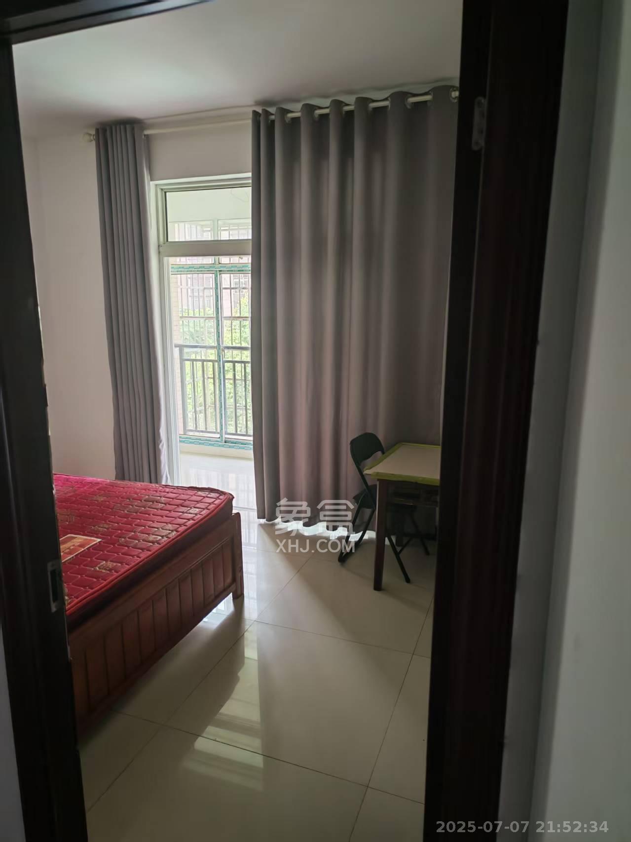 洋湖景园  1室1厅1卫    850.0元/月室内图