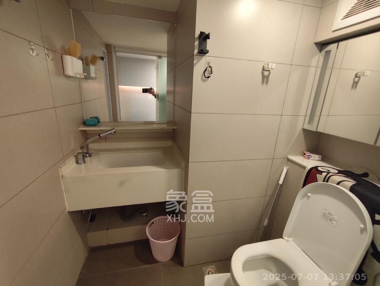 时代年华  2室1厅1卫    1500.0元/月 时代年华  2室1厅1卫    1500.0元/月室内图