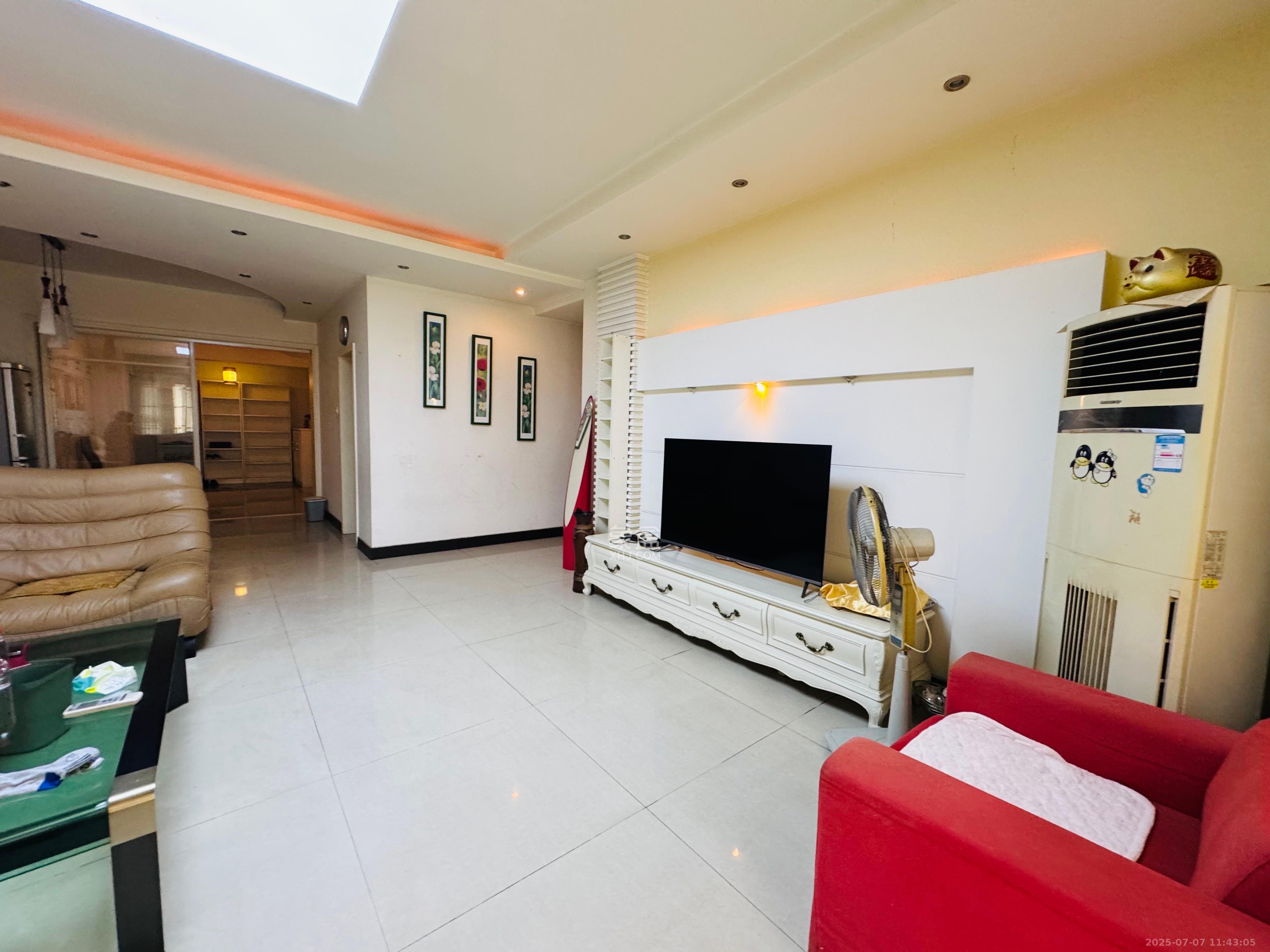 奥克大厦 3室2厅2卫 4000.0元/月 奥克大厦 3室2厅2卫 4000.0元/月室内图