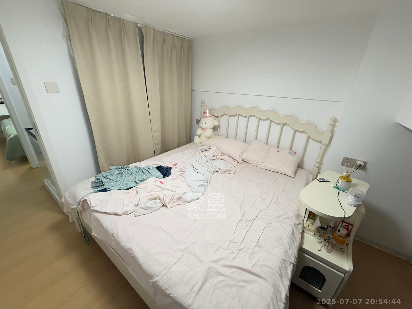 华润置地中心 2室1厅1卫 4200.0元/月 华润置地中心 2室1厅1卫 4200.0元/月室内图