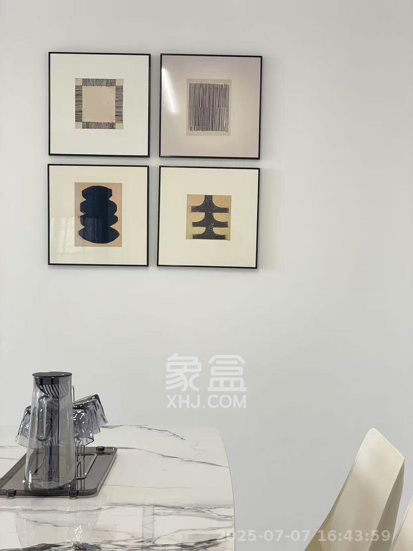 三湘大院  3室2厅2卫   3500.00元/月室内图