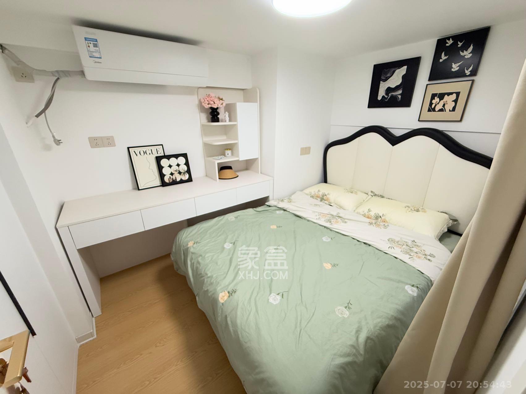 华润置地中心 2室1厅1卫 4200.0元/月 华润置地中心 2室1厅1卫 4200.0元/月室内图