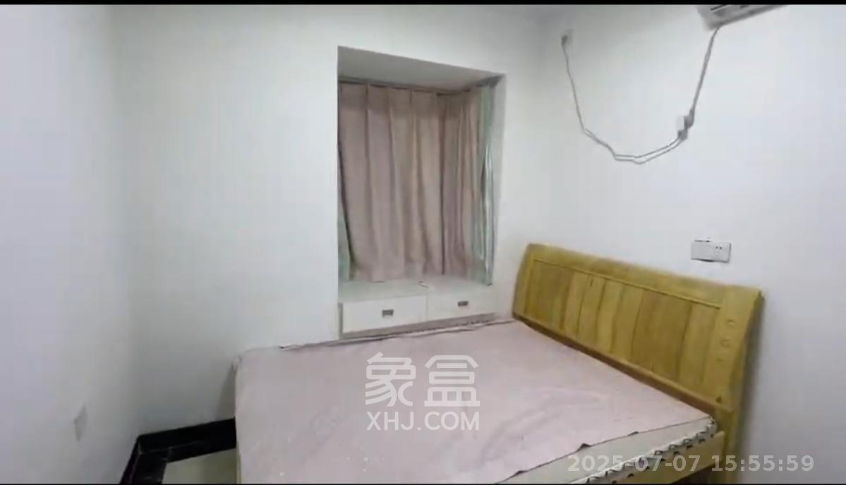 金科时代中心  3室1厅1卫   2100.00元/月室内图