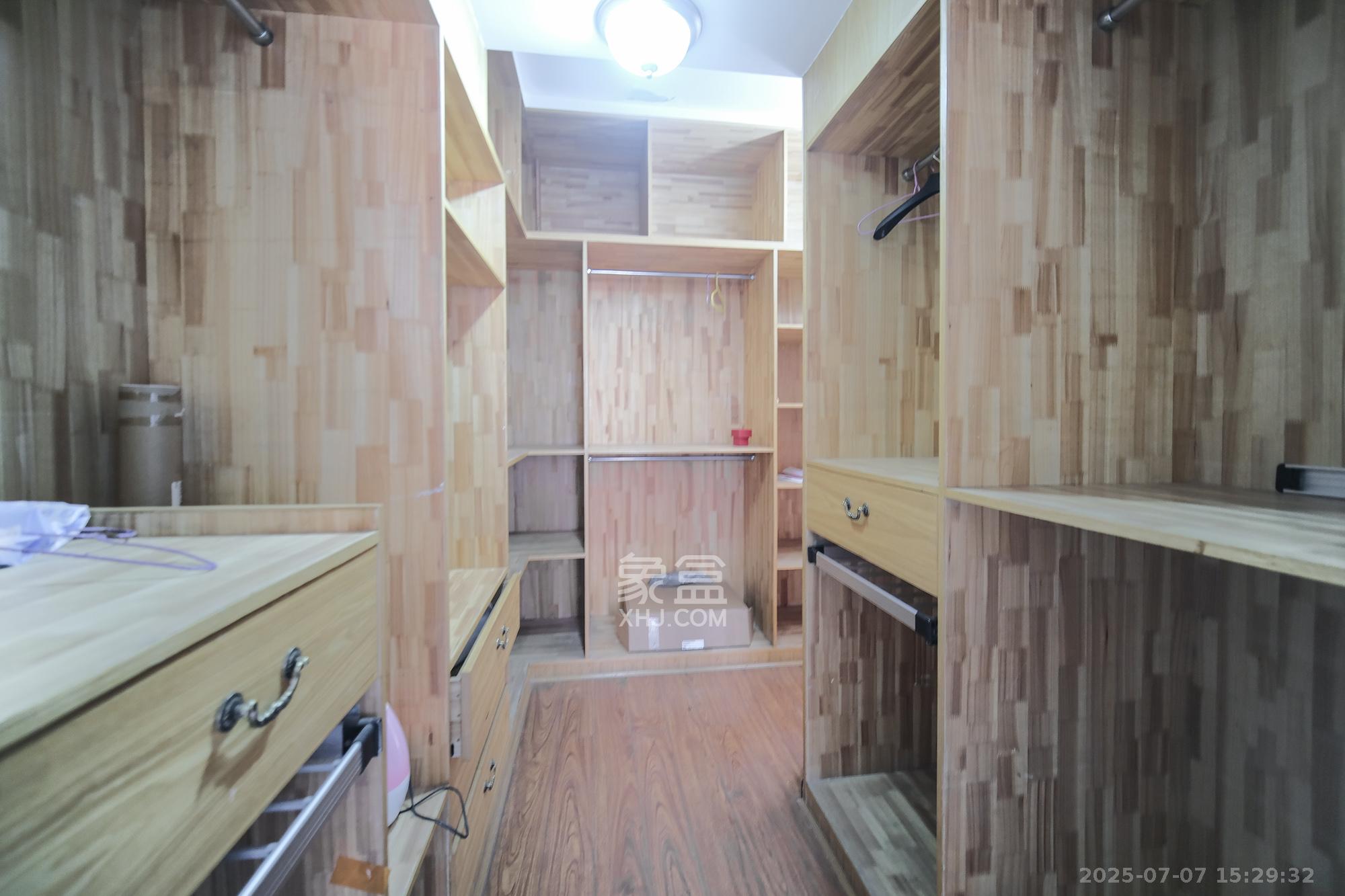 好望谷  3室2厅2卫    70.8万 好望谷  3室2厅2卫    70.8万其他