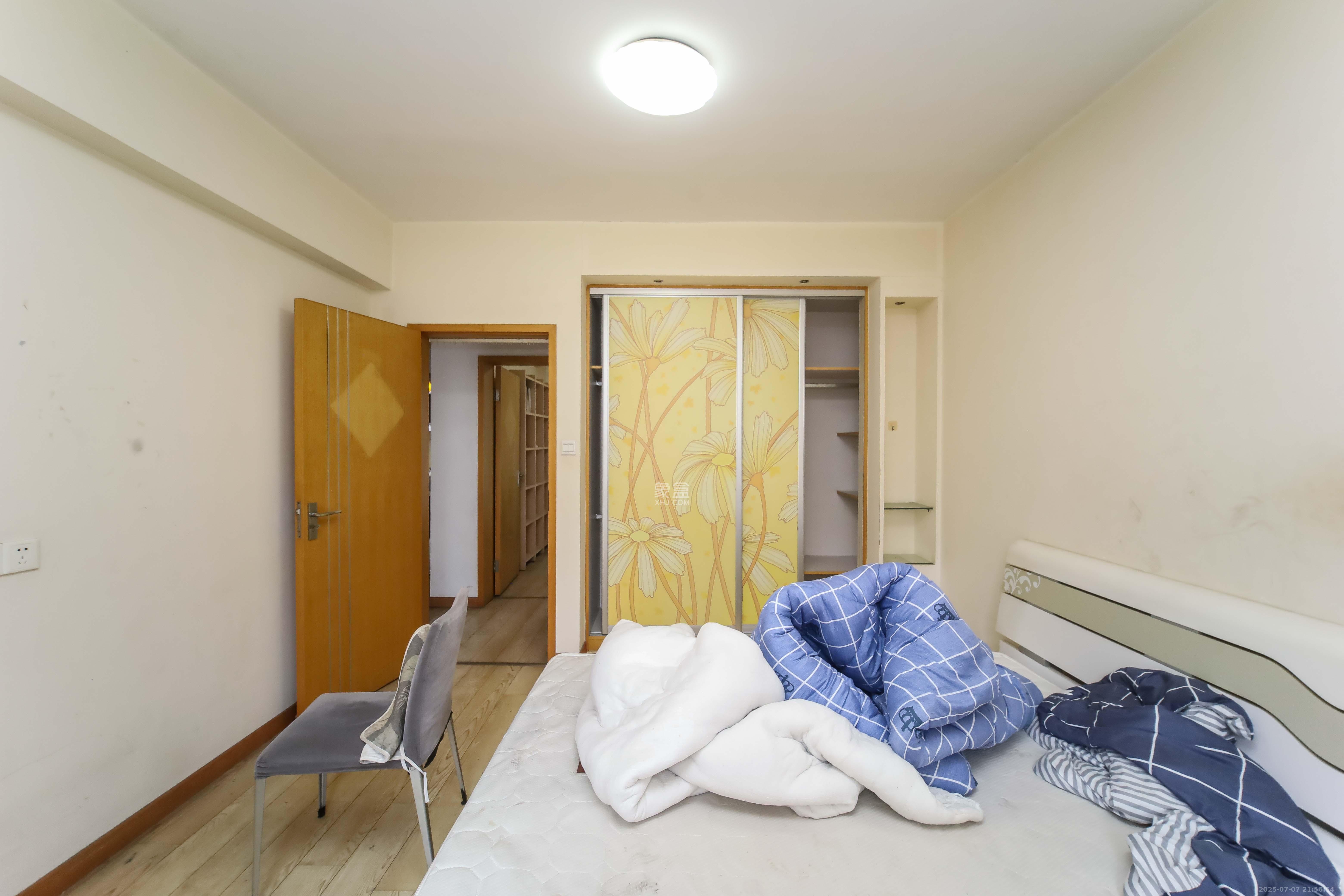 锦湘国际星城二期(锦雅苑) 2室1厅1卫 60.0万 锦湘国际星城二期(锦雅苑) 2室1厅1卫 60.0万卧室