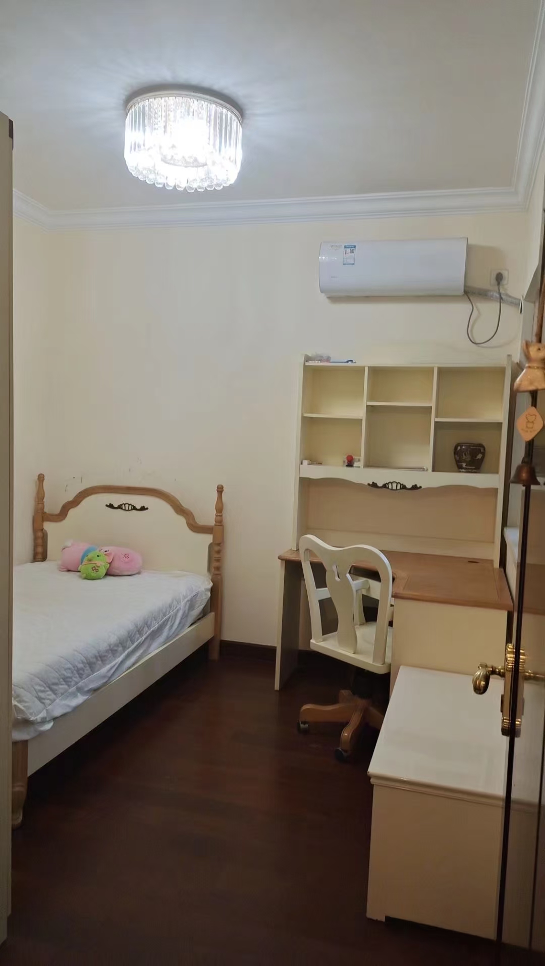 农业银行家属区 3室2厅1卫 700.0元/月 农业银行家属区 3室2厅1卫 700.0元/月室内图