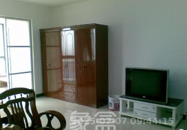 翡翠华庭  1室1厅1卫   1500.00元/月室内图