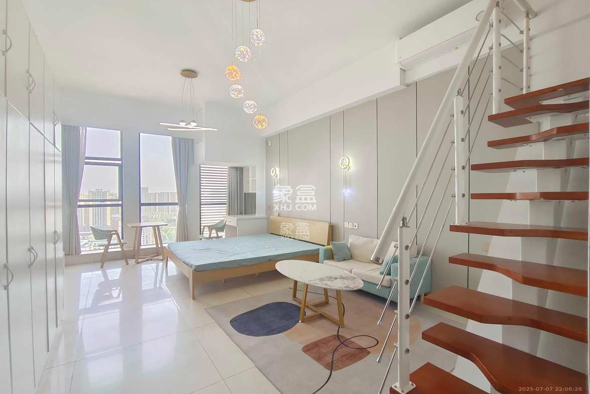 新世界广场 1室1厅1卫 2100.0元/月 新世界广场 1室1厅1卫 2100.0元/月室内图