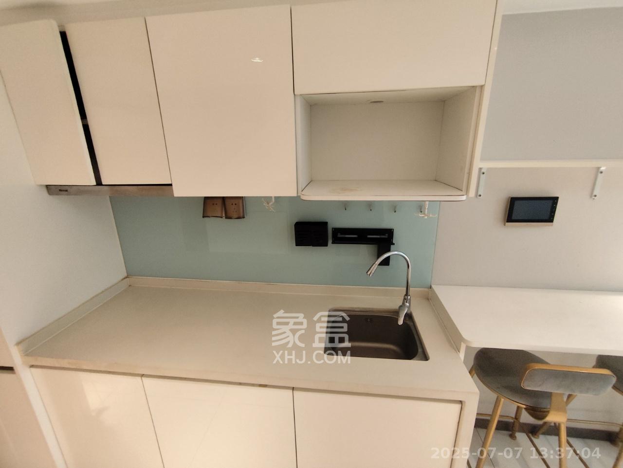 时代年华  2室1厅1卫    1500.0元/月 时代年华  2室1厅1卫    1500.0元/月室内图