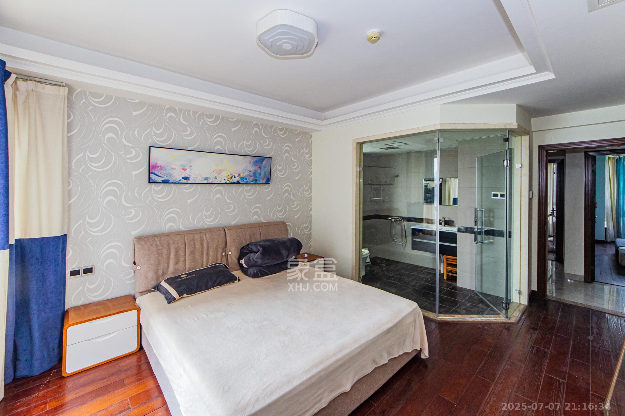 北辰三角洲D3区  1室2厅2卫    230.0万 北辰三角洲D3区  1室2厅2卫    230.0万卧室