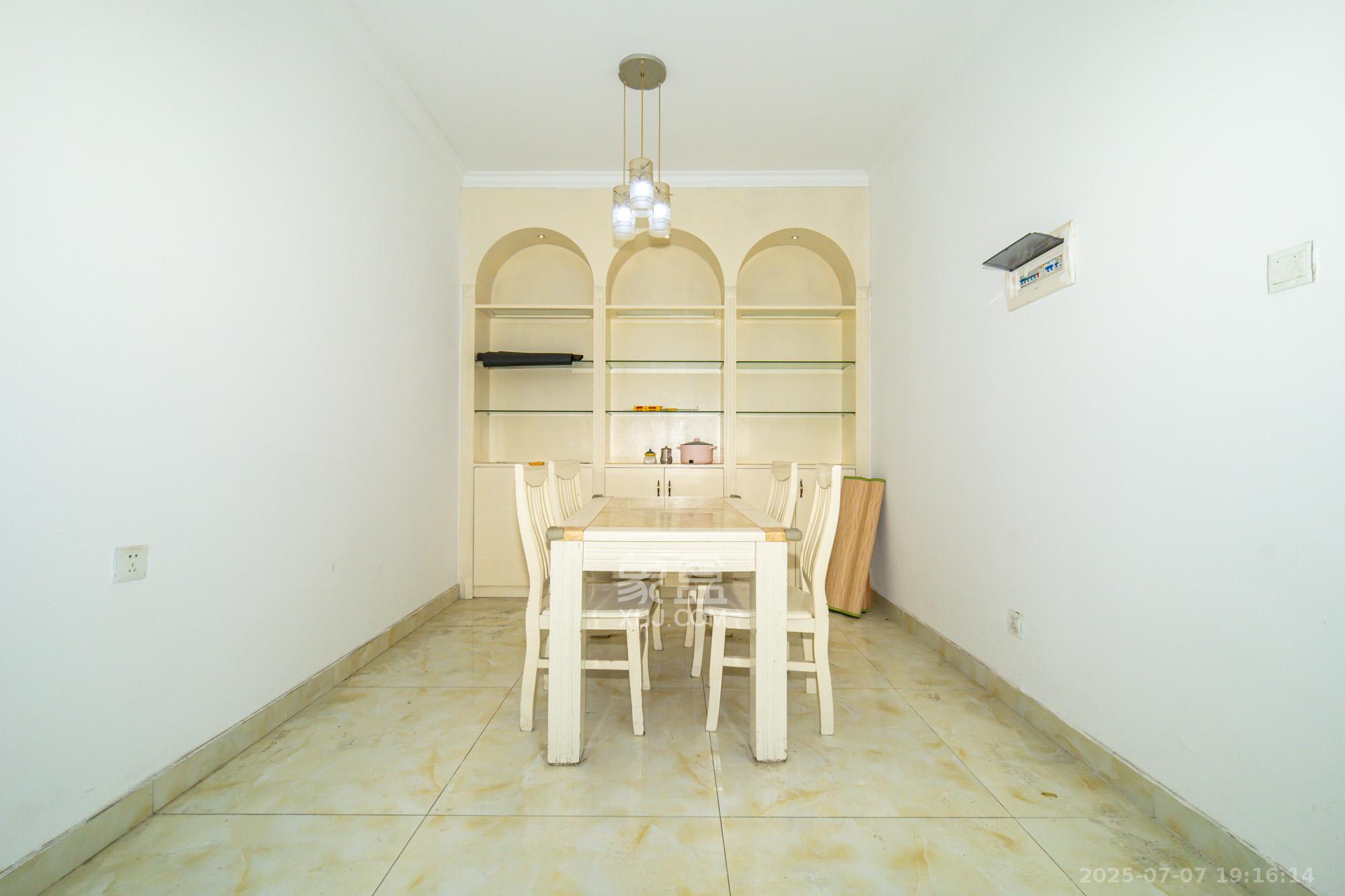 楚天世纪城东苑  3室2厅1卫    49.8万 楚天世纪城东苑  3室2厅1卫    49.8万其他