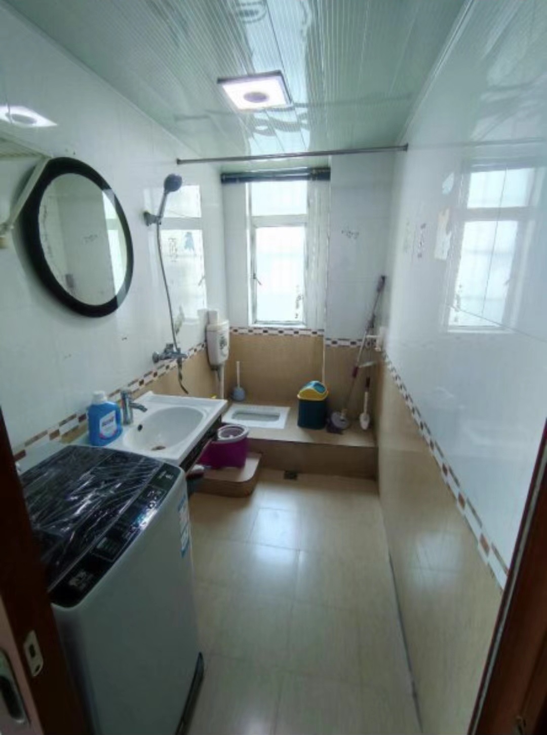 东兴花园 3室2厅2卫 2000.0元/月 东兴花园 3室2厅2卫 2000.0元/月室内图