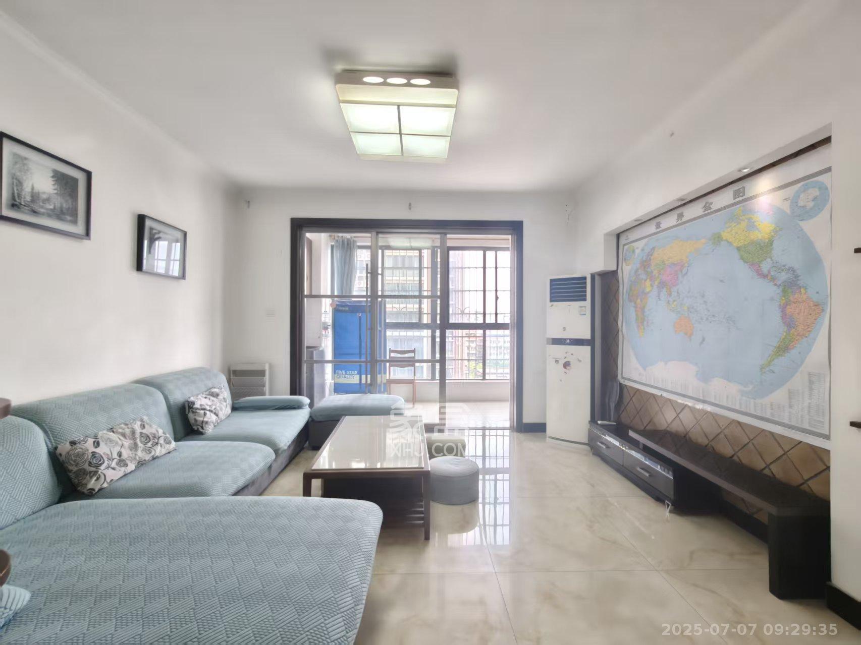 曙光领峰(曙光家园) 3室1厅1卫 3100.0元/月 曙光领峰(曙光家园) 3室1厅1卫 3100.0元/月室内图