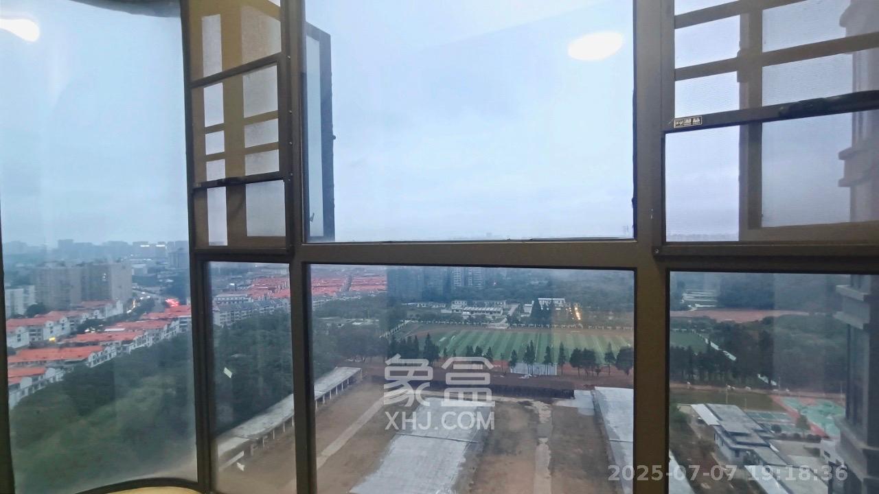 旺德府恺悦国际  3室2厅2卫   2600.00元/月室内图