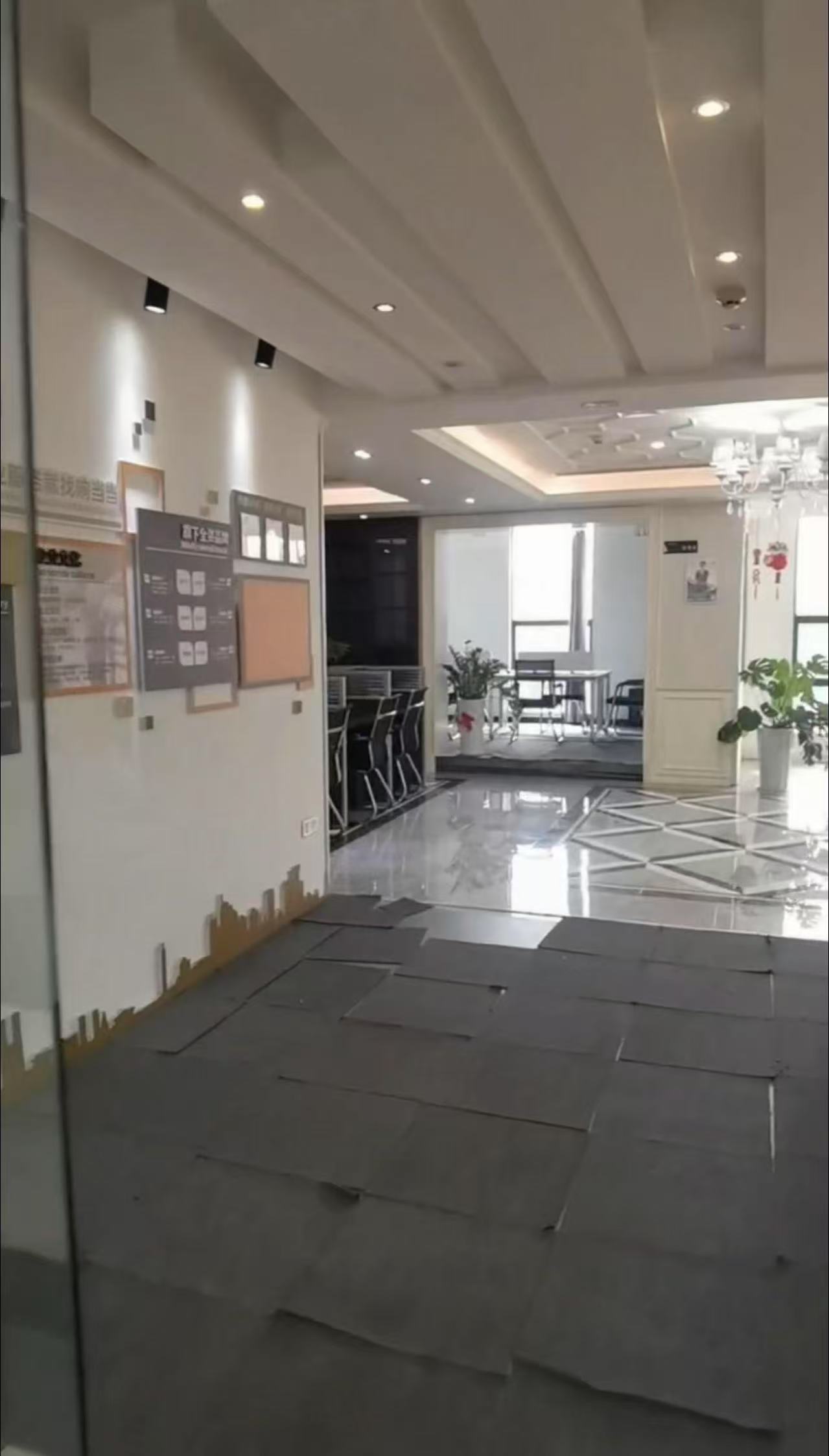 星华大厦  1室0厅0卫   8200.00元/月室内图