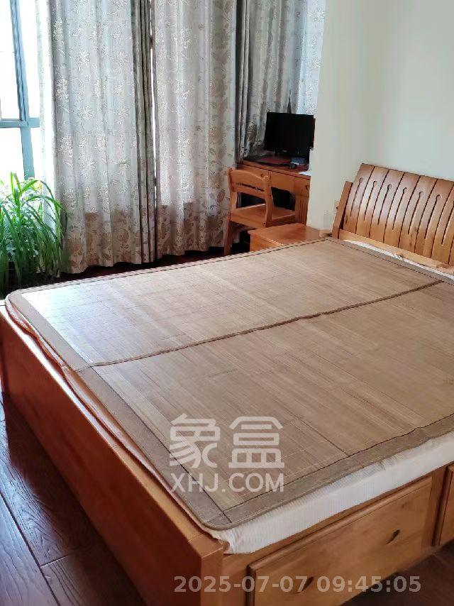 新盛珑璟台 3室2厅2卫 2600.0元/月 新盛珑璟台 3室2厅2卫 2600.0元/月室内图