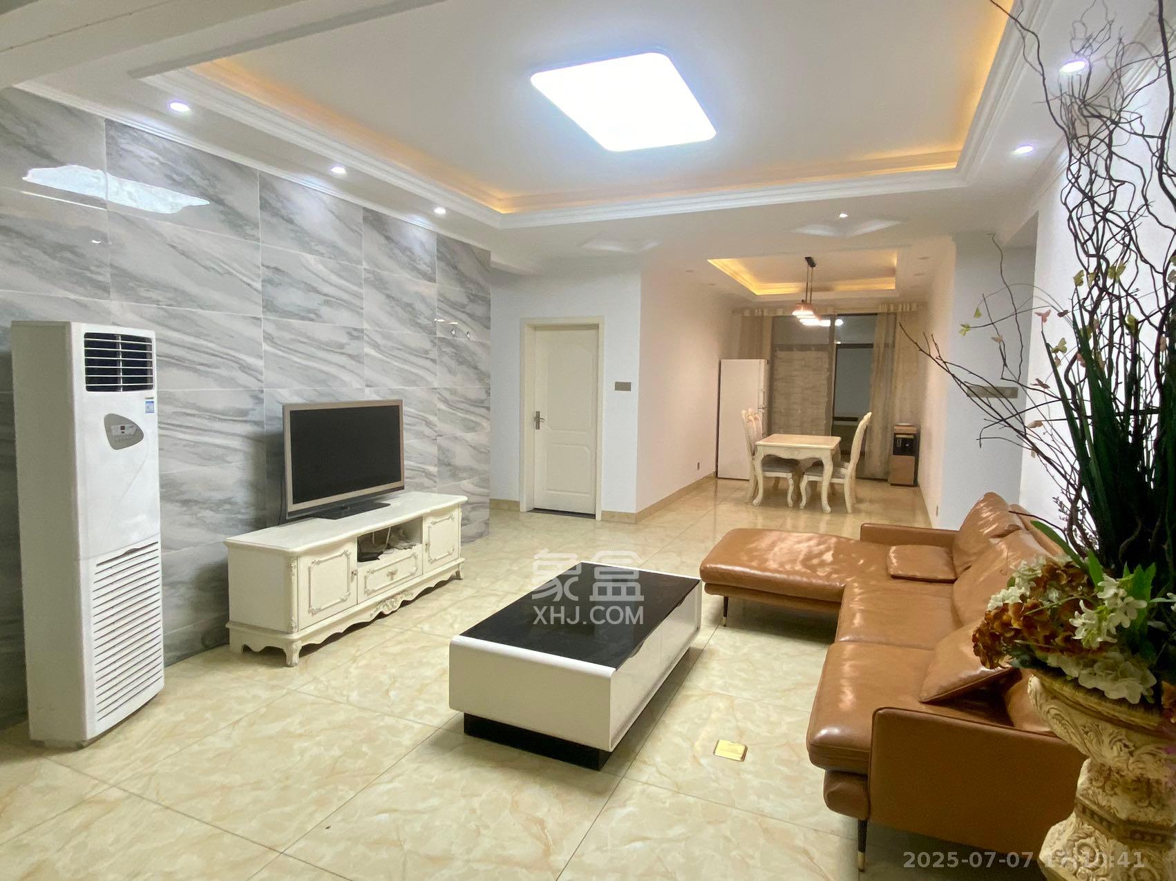 新盛珑璟台 4室2厅2卫 2850.0元/月 新盛珑璟台 4室2厅2卫 2850.0元/月室内图