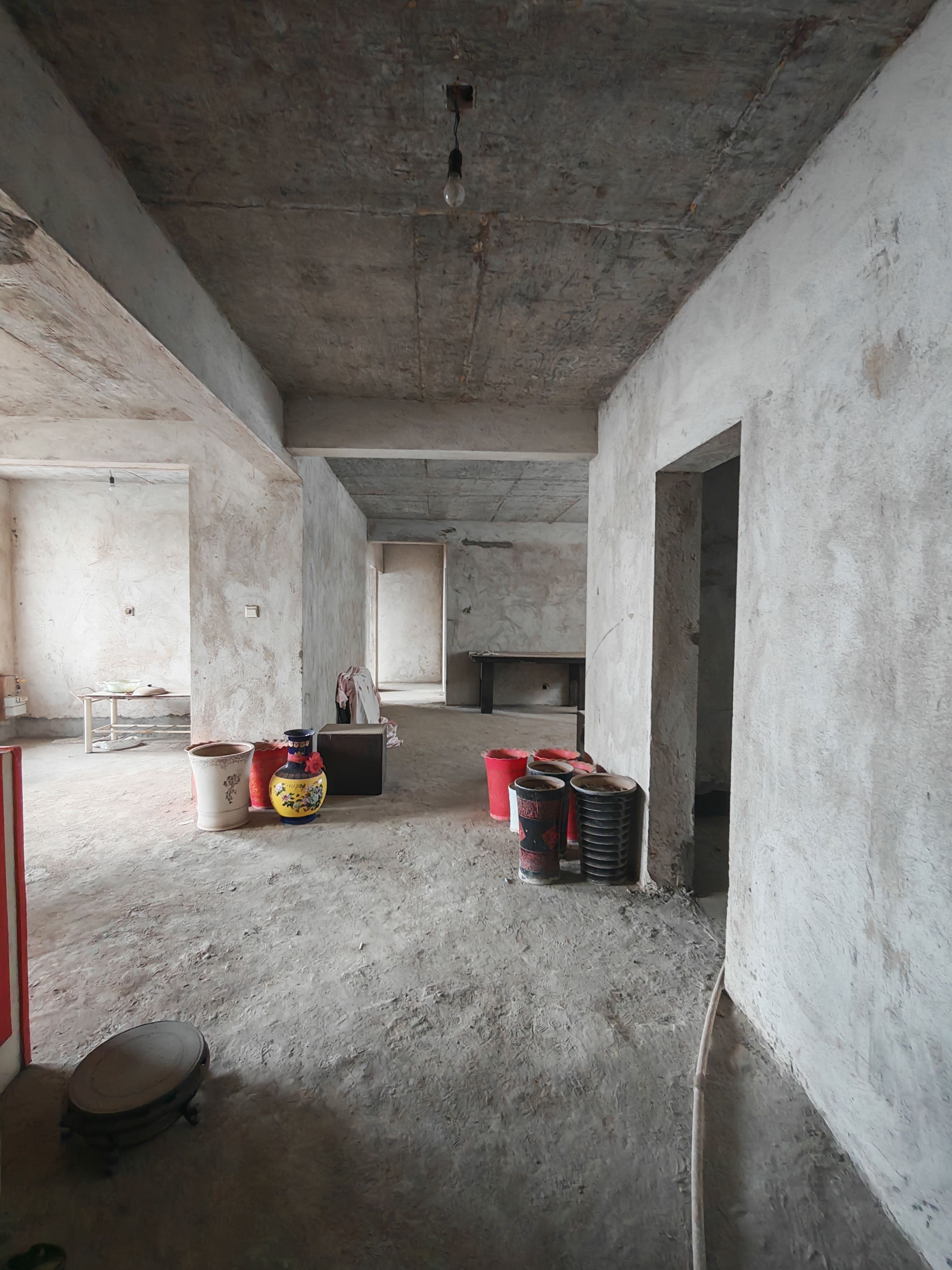 金园小区  5室2厅2卫    160.0万 金园小区  5室2厅2卫    160.0万客厅