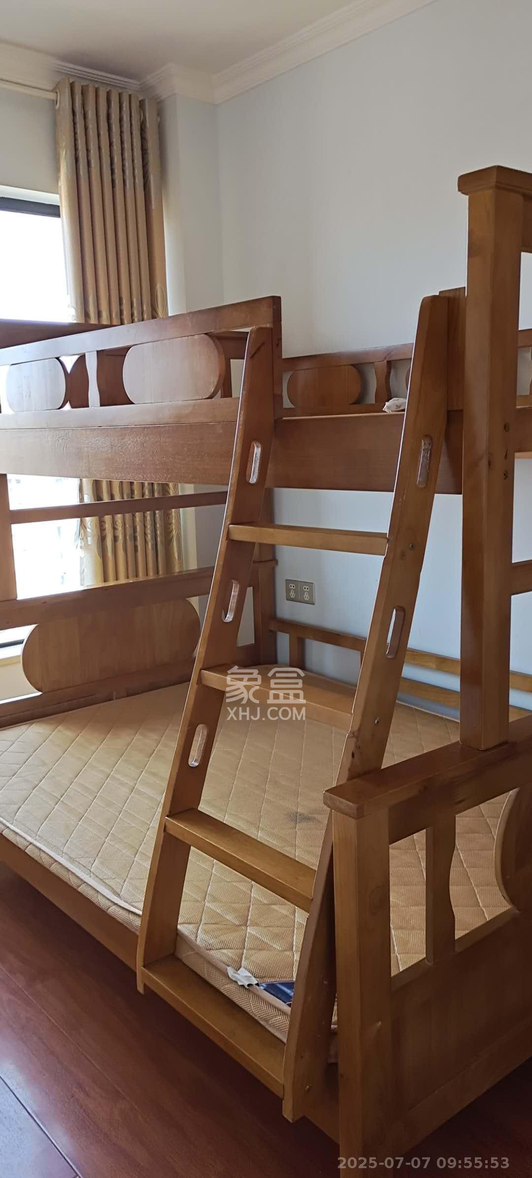 长城水郡  4室2厅2卫   2500.00元/月室内图