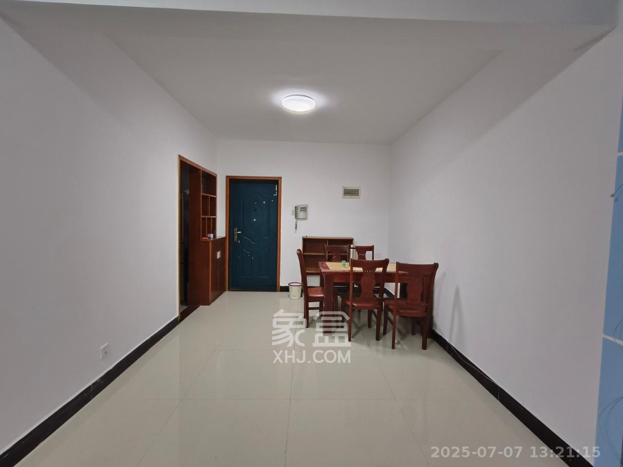 圣力华苑 2室2厅1卫 1400.0元/月 圣力华苑 2室2厅1卫 1400.0元/月室内图