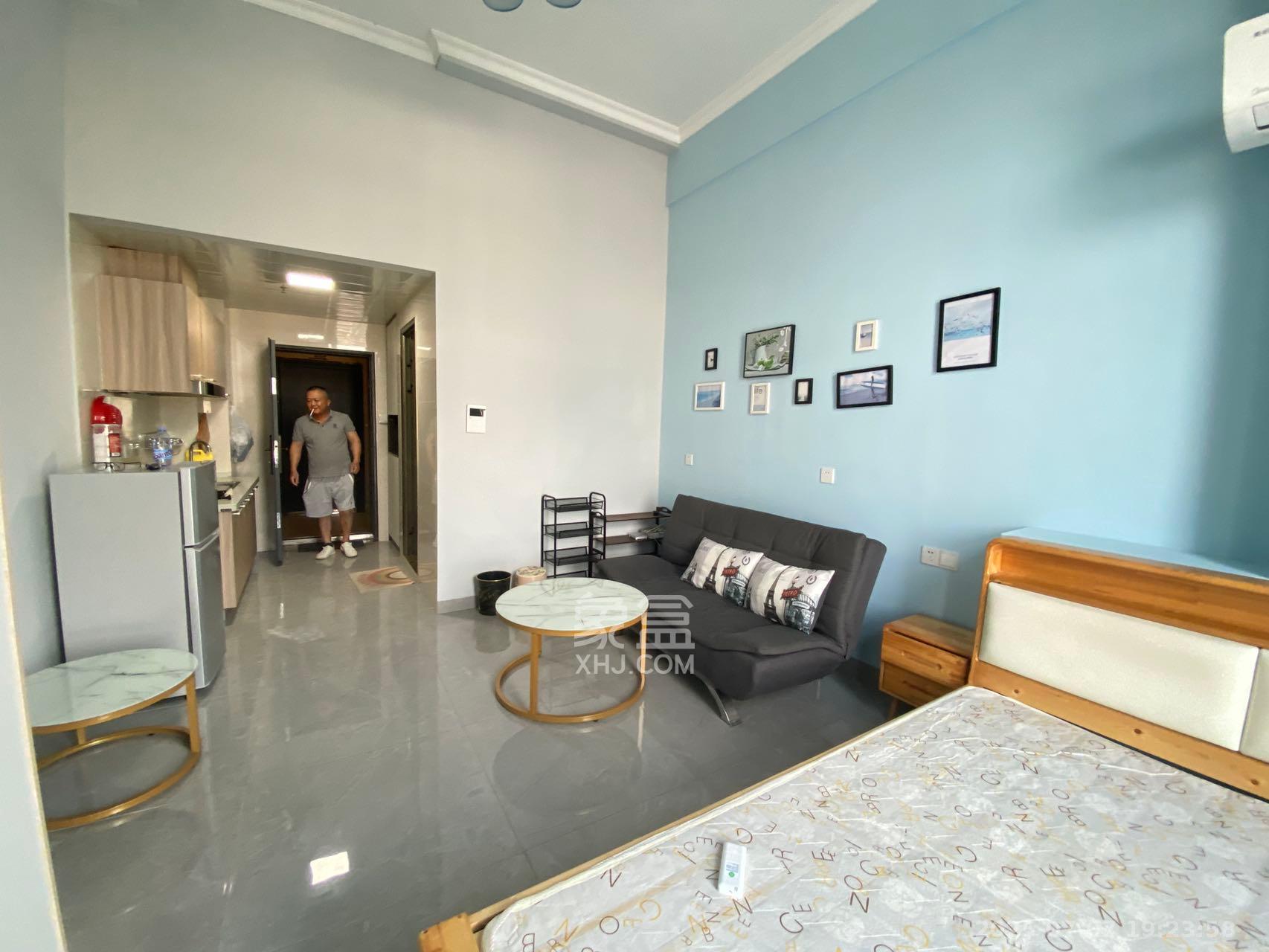 芙蓉万国城MOMA(卓越汇富苑)  1室1厅1卫    1500.0元/月 芙蓉万国城MOMA(卓越汇富苑)  1室1厅1卫    1500.0元/月室内图