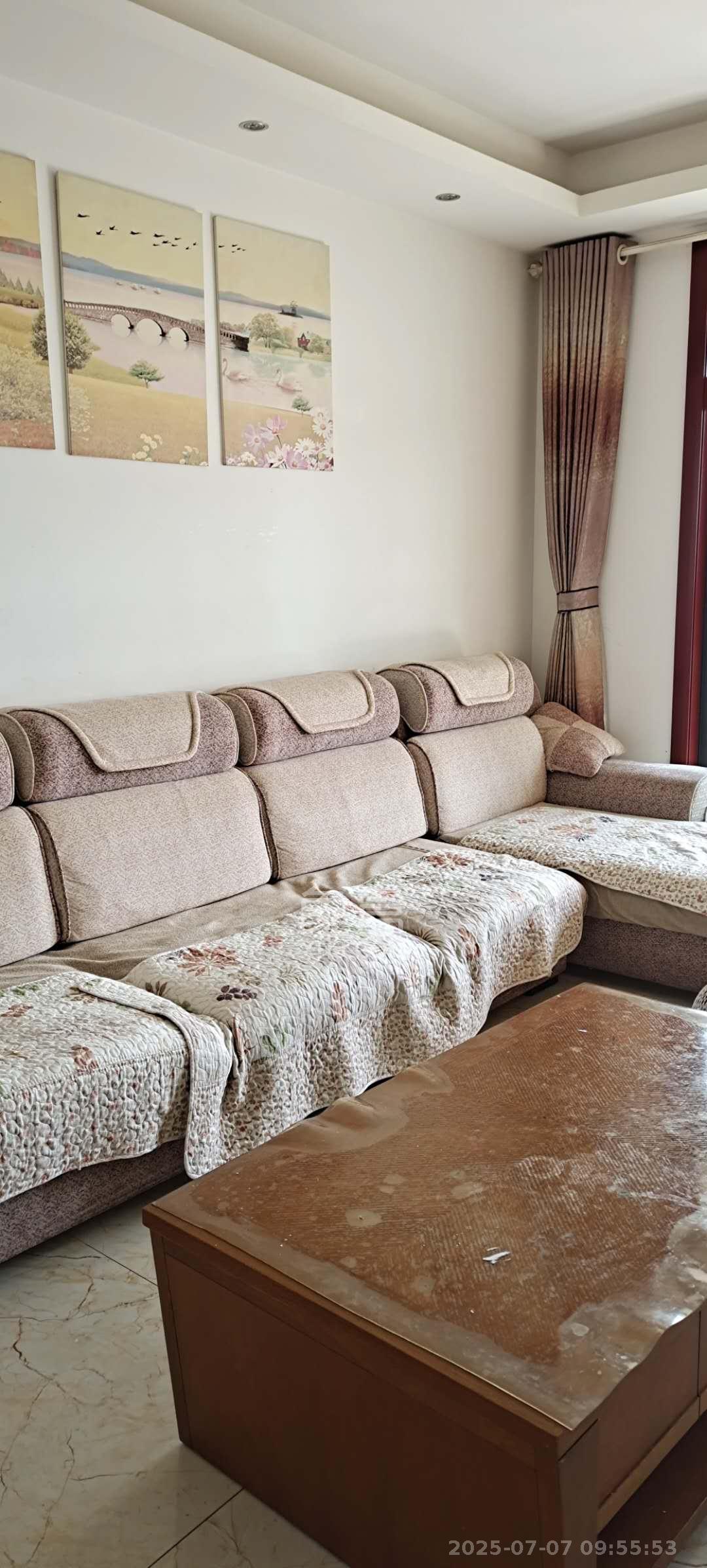 长城水郡  4室2厅2卫   2500.00元/月室内图