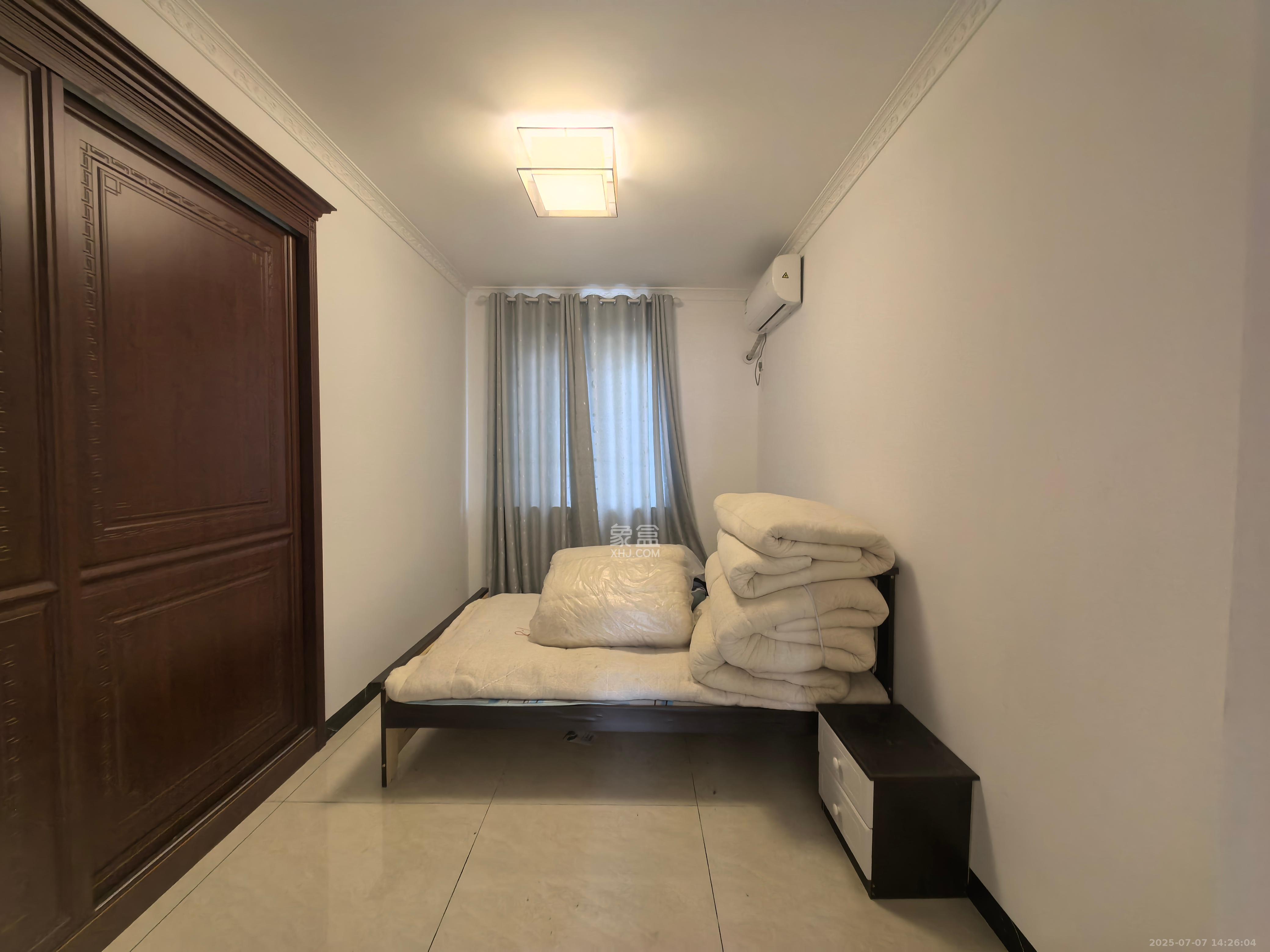 中安善化国际 2室2厅2卫 1600.0元/月 中安善化国际 2室2厅2卫 1600.0元/月室内图