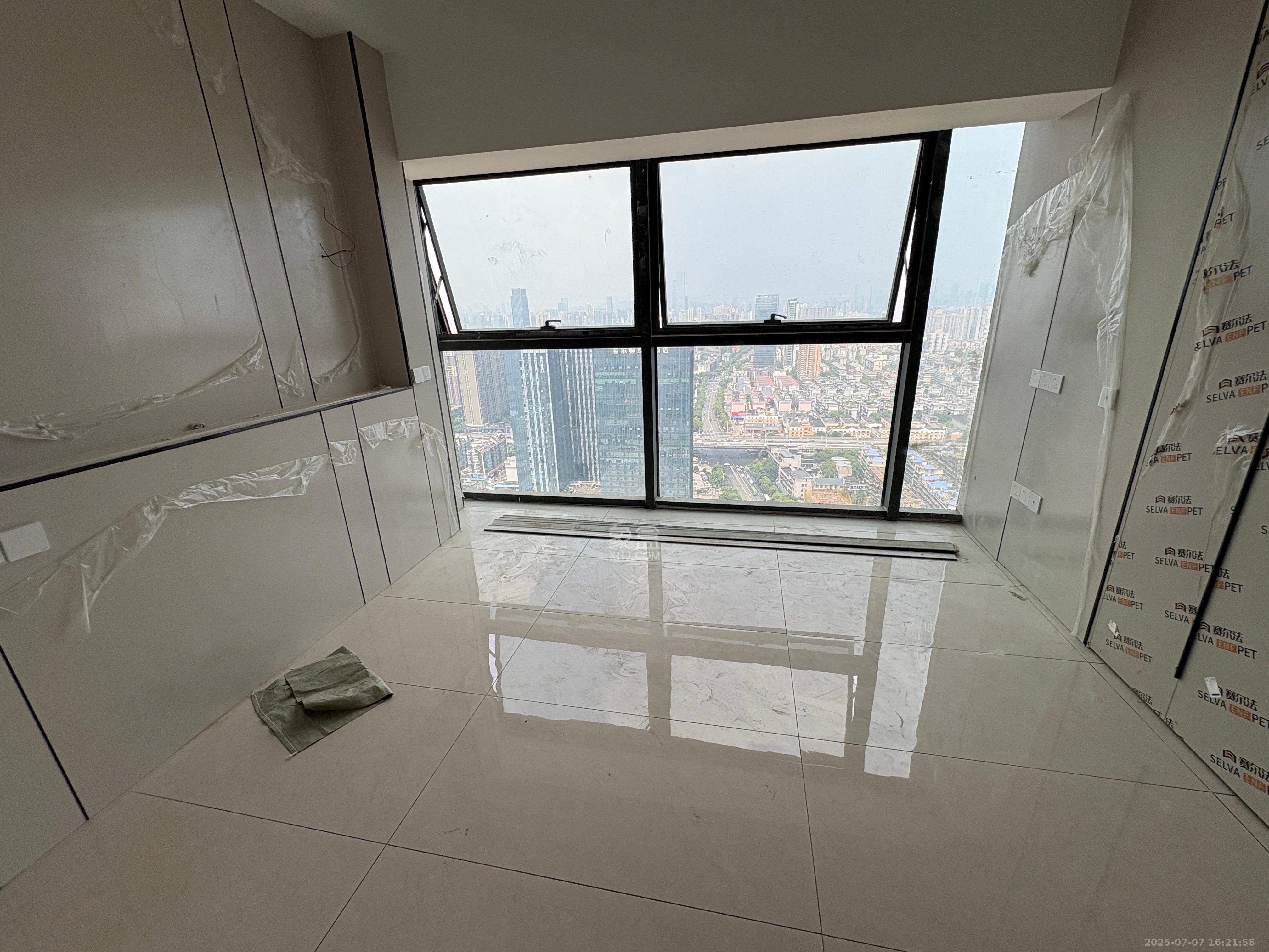 恒大珺悦府 2室1厅1卫 3200.0元/月 恒大珺悦府 2室1厅1卫 3200.0元/月室内图