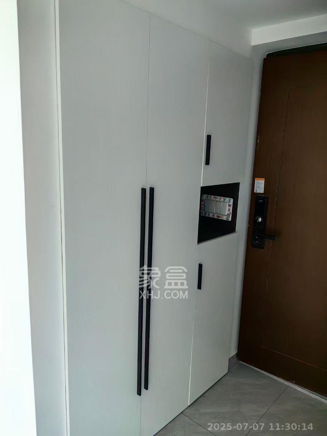 越秀悦湖台  1室0厅0卫   1600.00元/月室内图