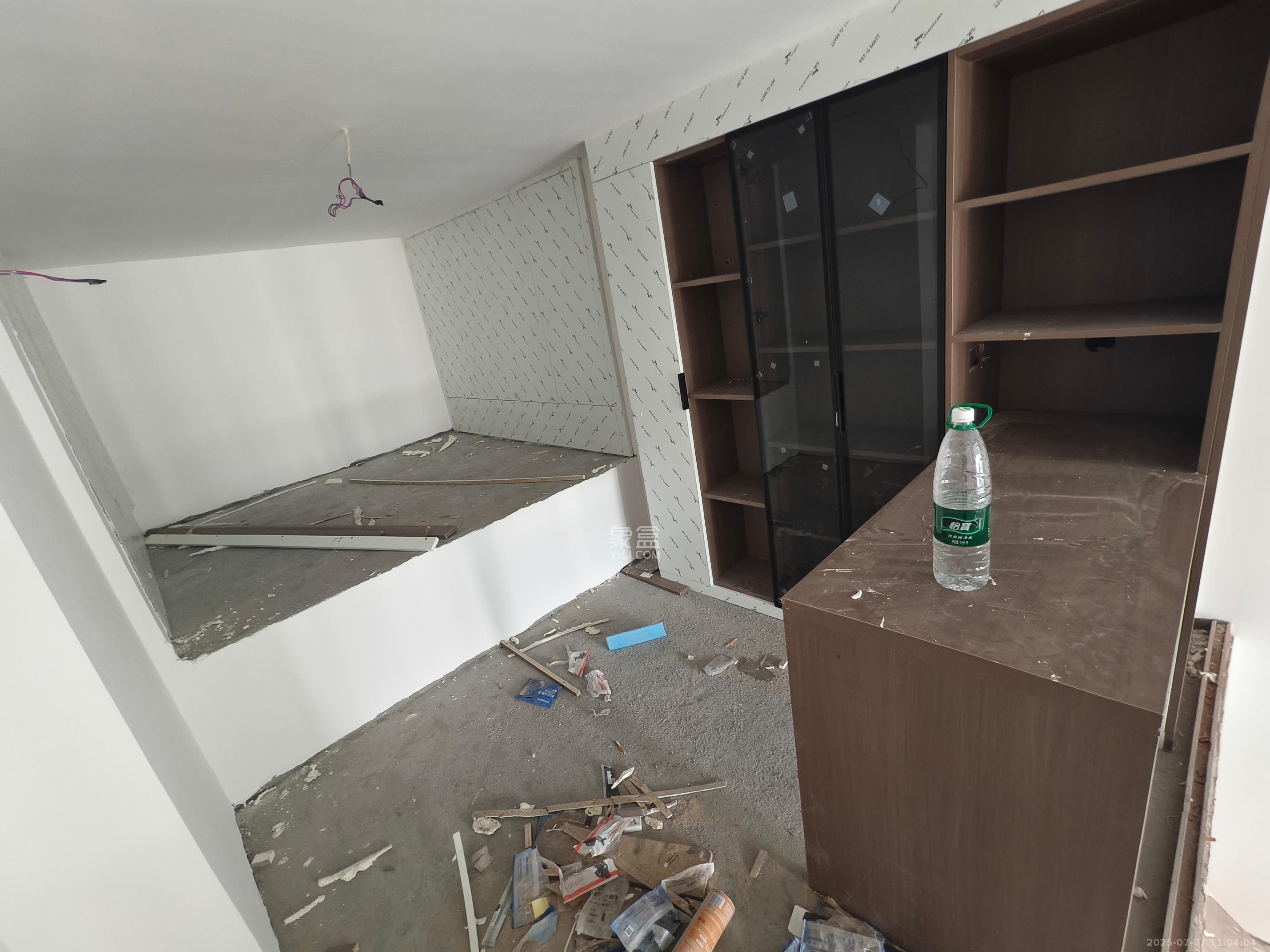 福晟翡翠湾 2室1厅1卫 2500.0元/月 福晟翡翠湾 2室1厅1卫 2500.0元/月室内图