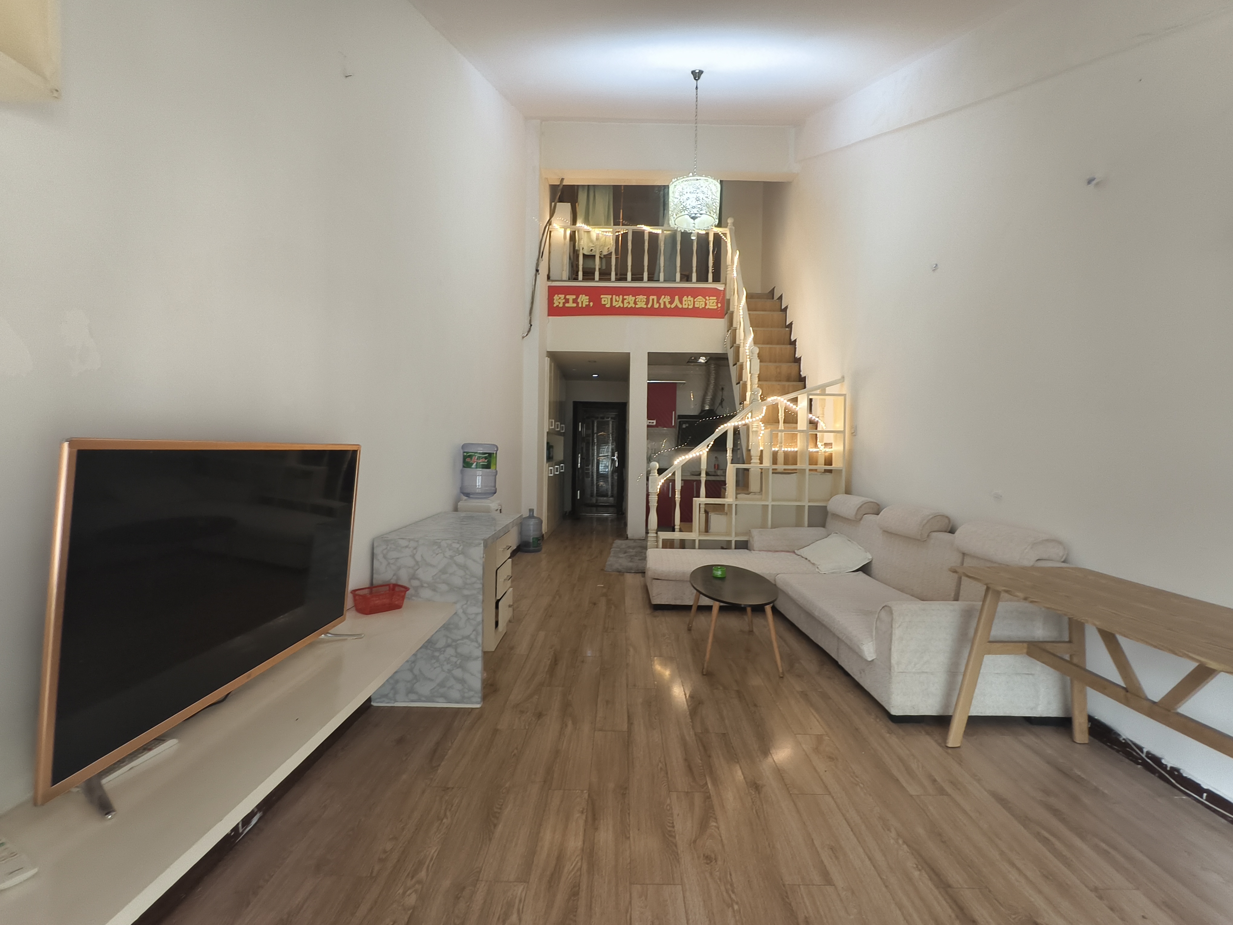 维港十字街 1室1厅1卫 1200.00元/月 维港十字街 1室1厅1卫 1200.00元/月室内图