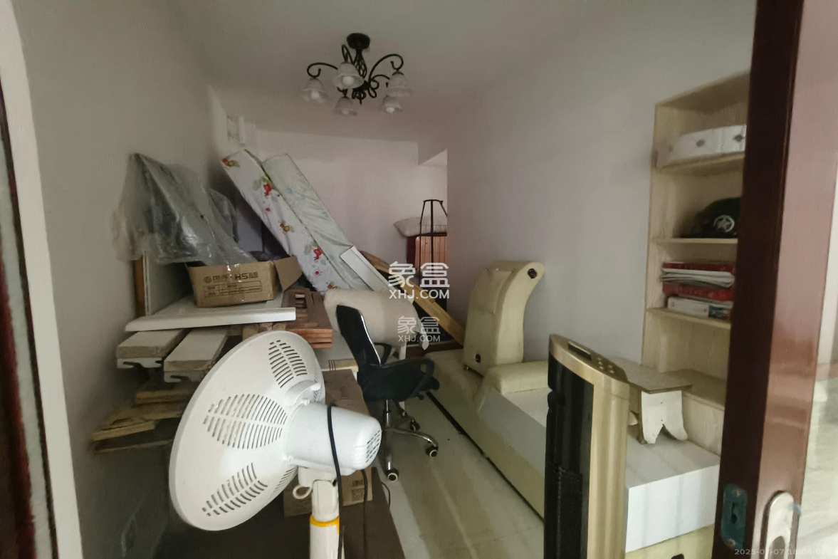 保利麓谷林语E区 1室2厅2卫 3600.0元/月 保利麓谷林语E区 1室2厅2卫 3600.0元/月室内图