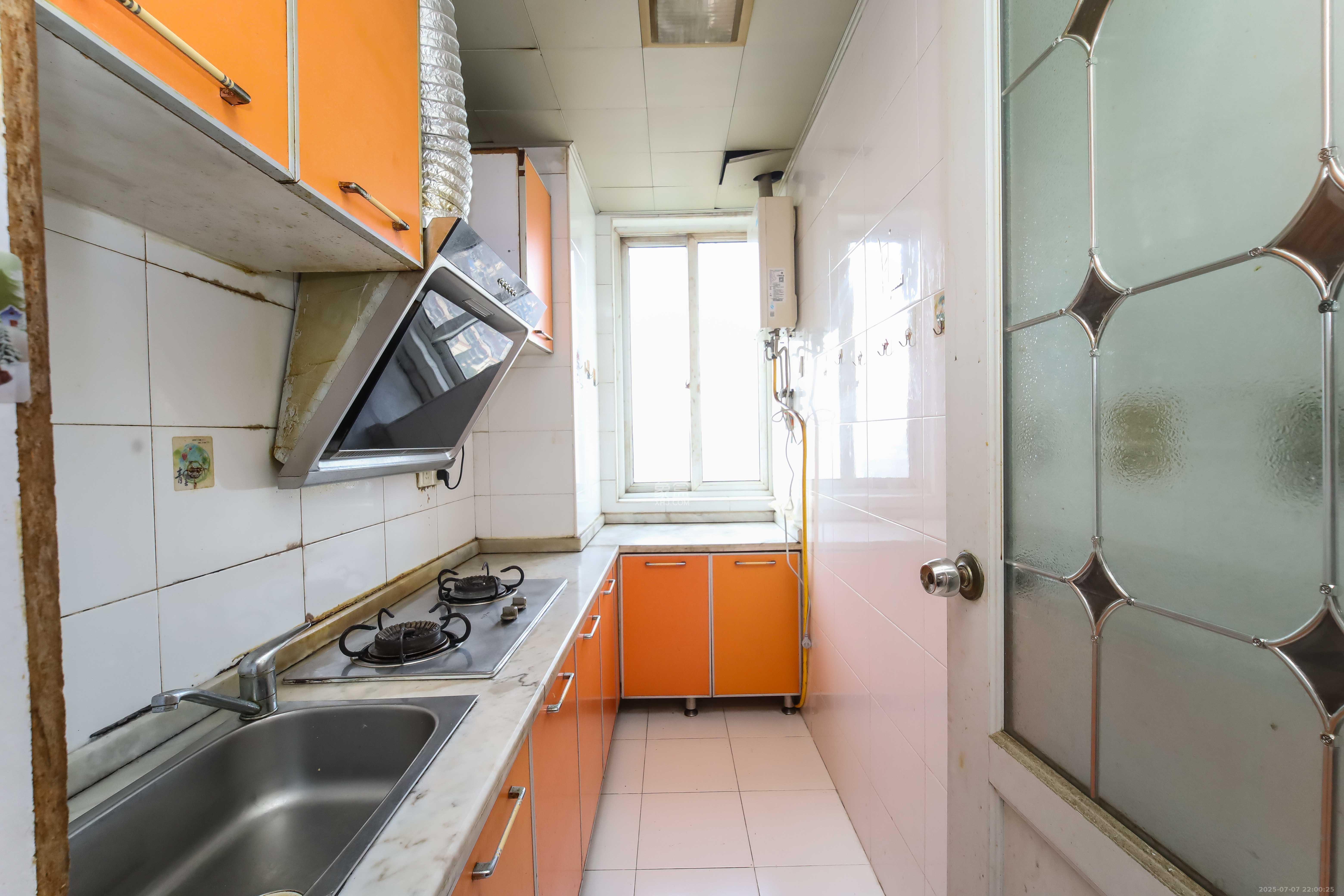 诺亚方舟大厦  1室1厅1卫    28.0万厨房