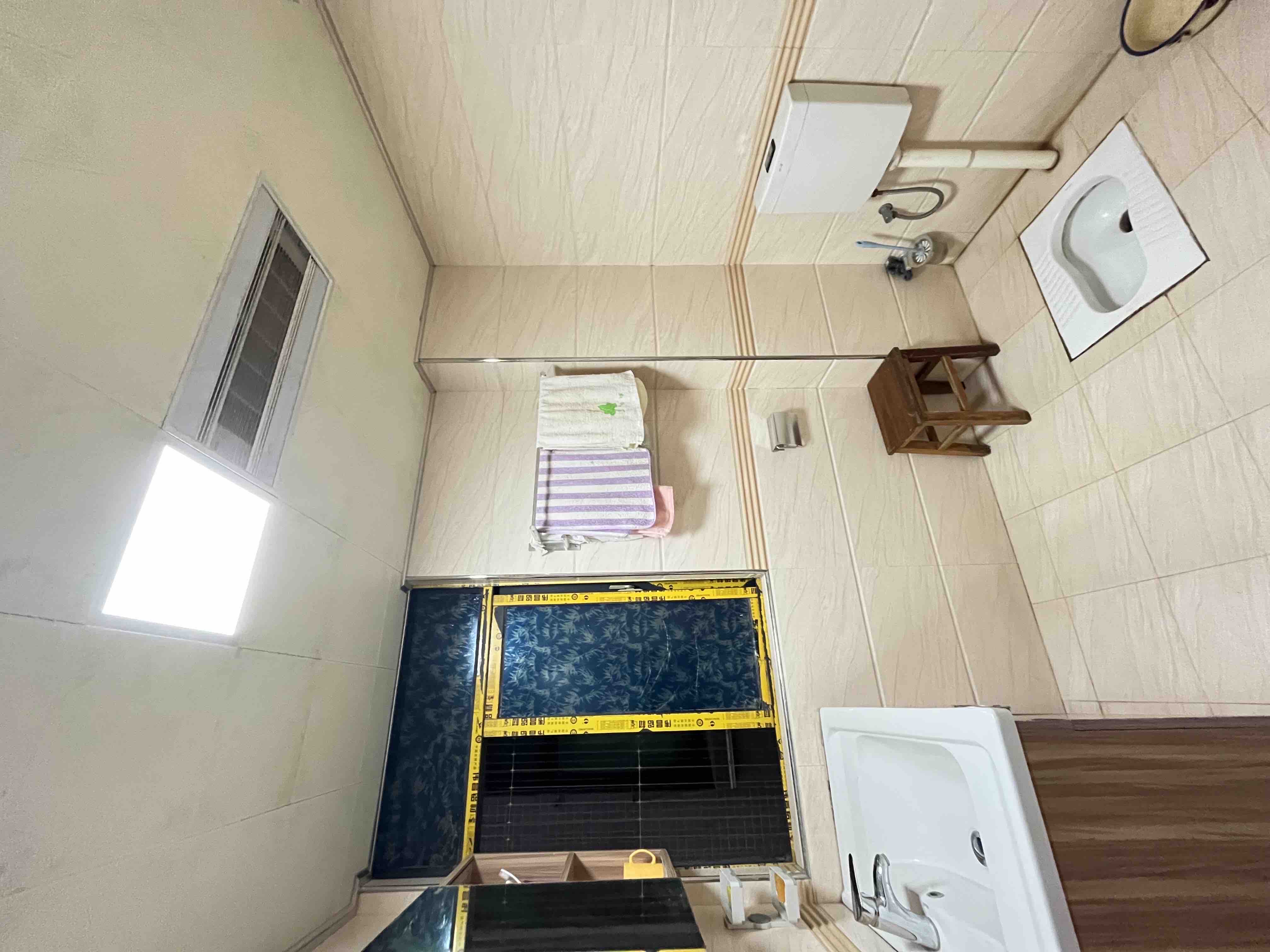 博达绿岛  1室2厅1卫   1800.00元/月室内图