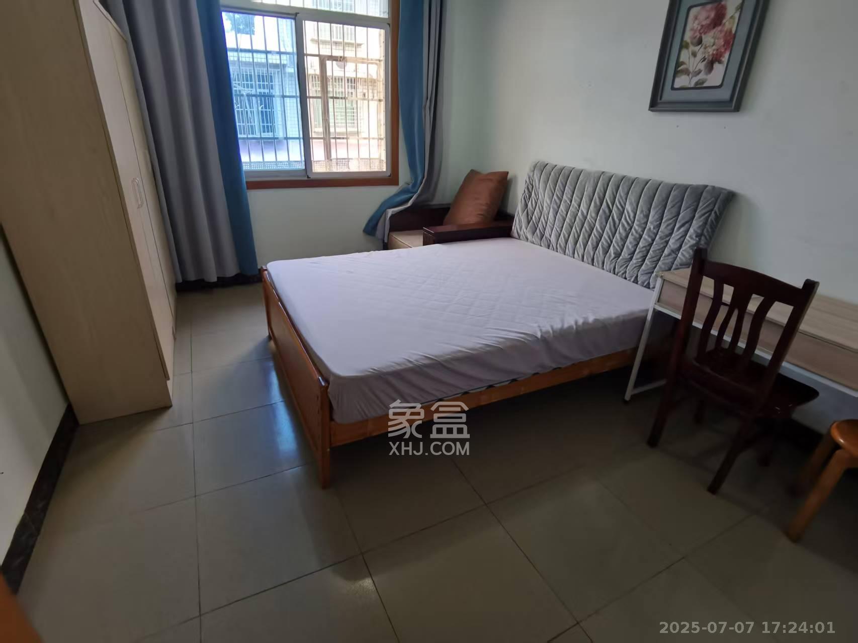 马王堆陶瓷城新合区 2室1厅1卫 1300.0元/月 马王堆陶瓷城新合区 2室1厅1卫 1300.0元/月室内图