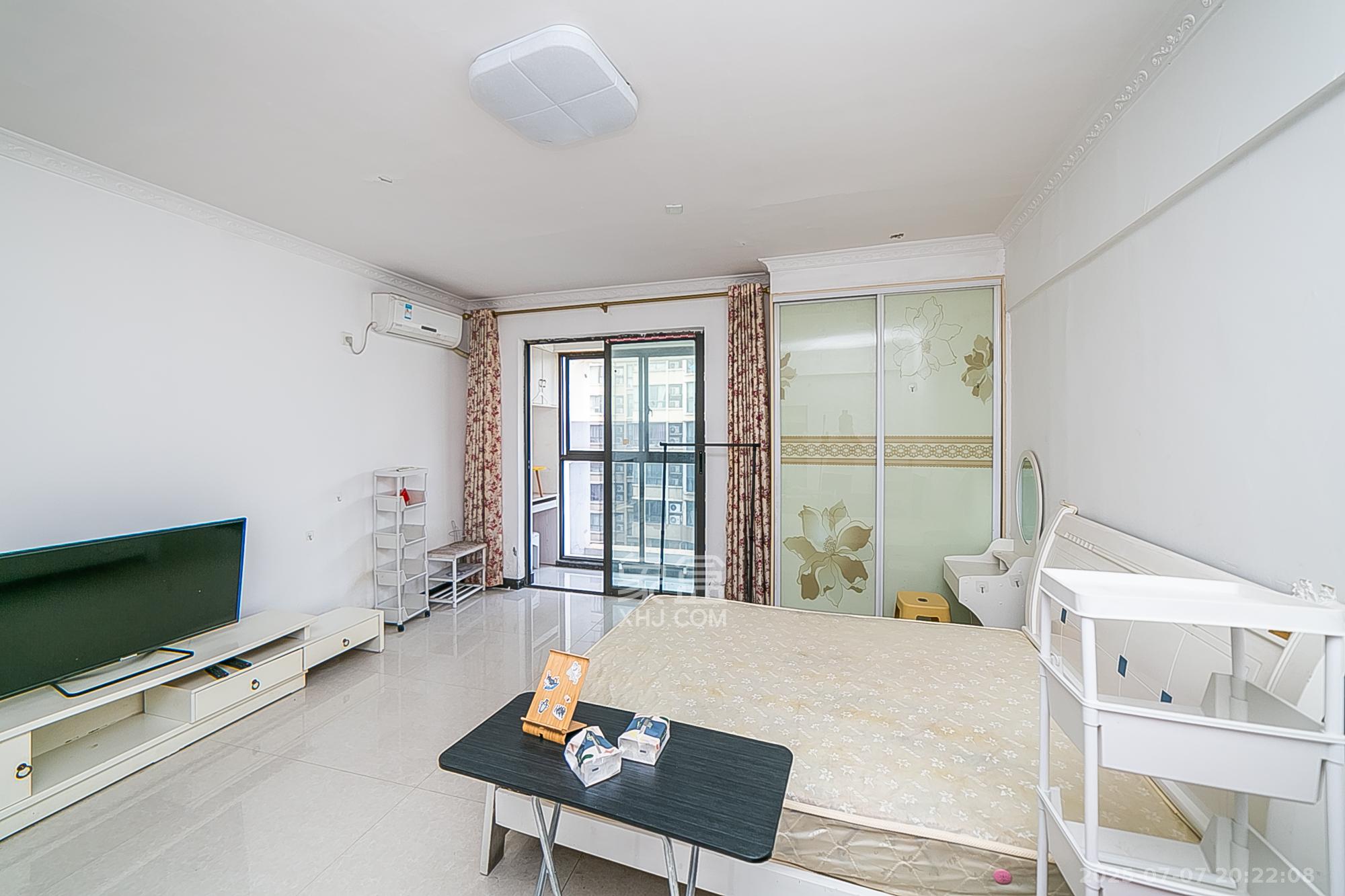 钱隆樽品(一、二、三期)  1室1厅1卫    39.8万卧室