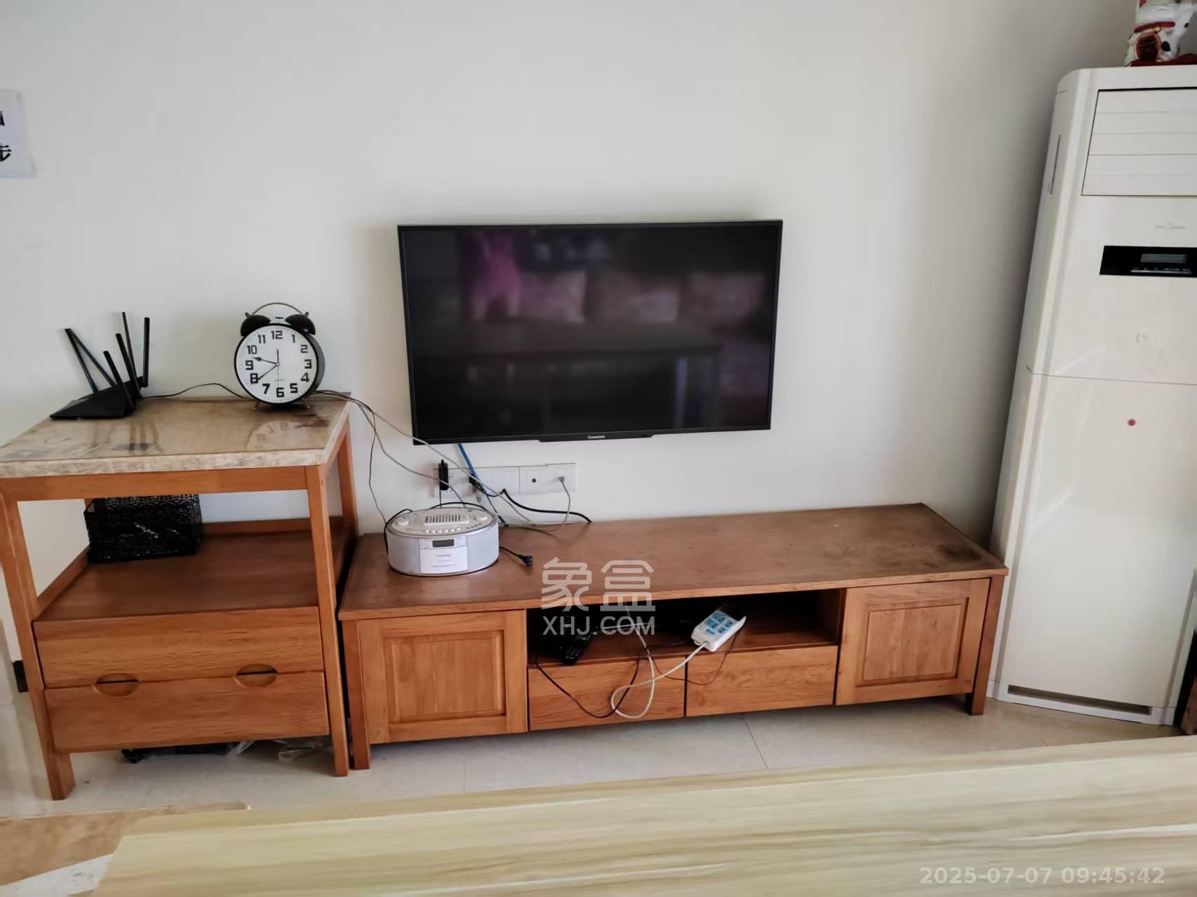 新盛珑璟台 3室2厅2卫 2600.0元/月 新盛珑璟台 3室2厅2卫 2600.0元/月室内图