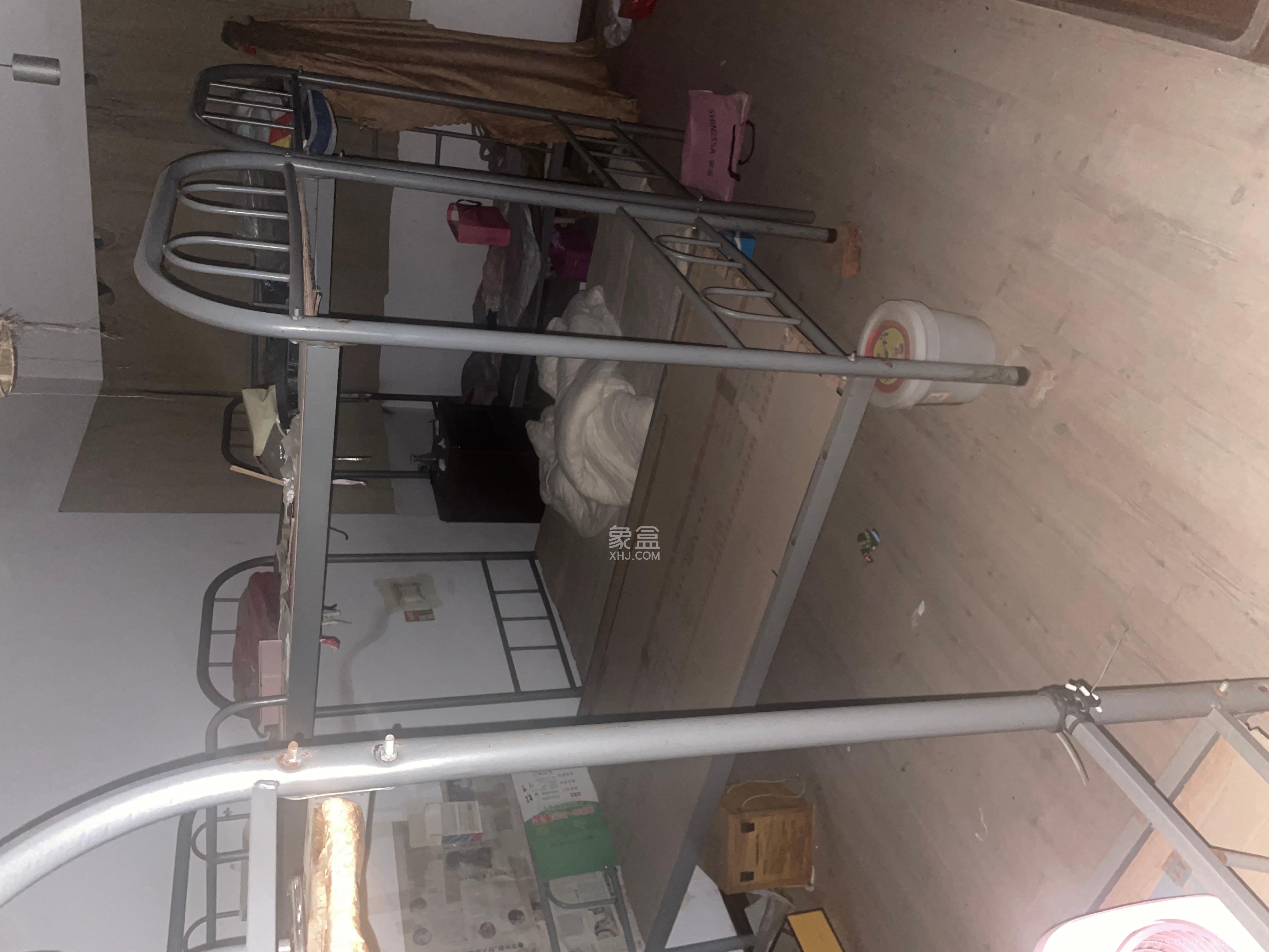 金泉公寓 5室2厅2卫 2300.0元/月 金泉公寓 5室2厅2卫 2300.0元/月室内图