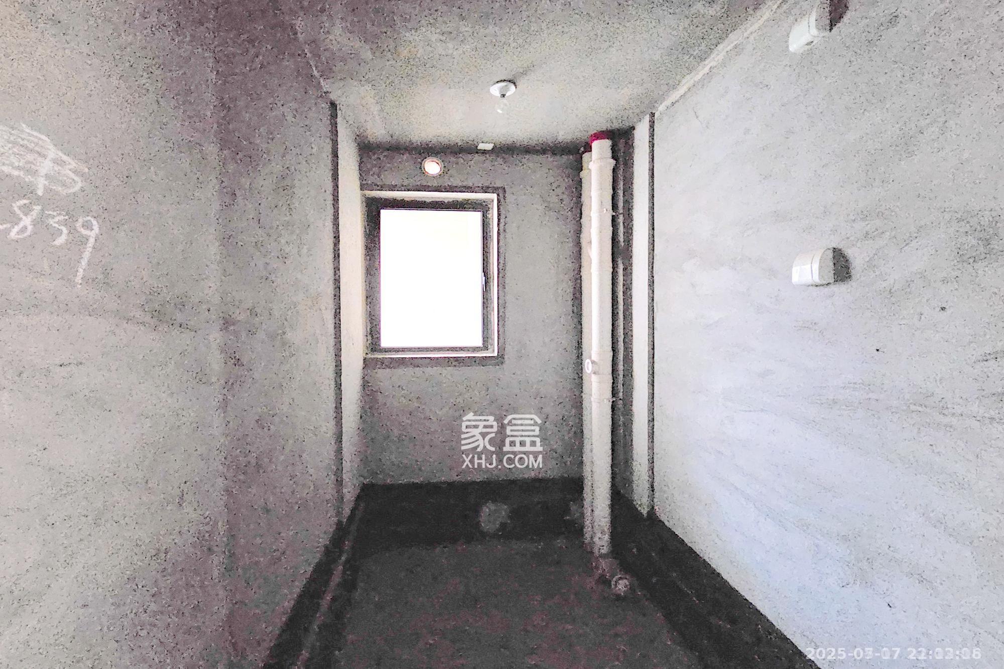 金地香樟悦府  4室2厅2卫    3000.0元/月室内图