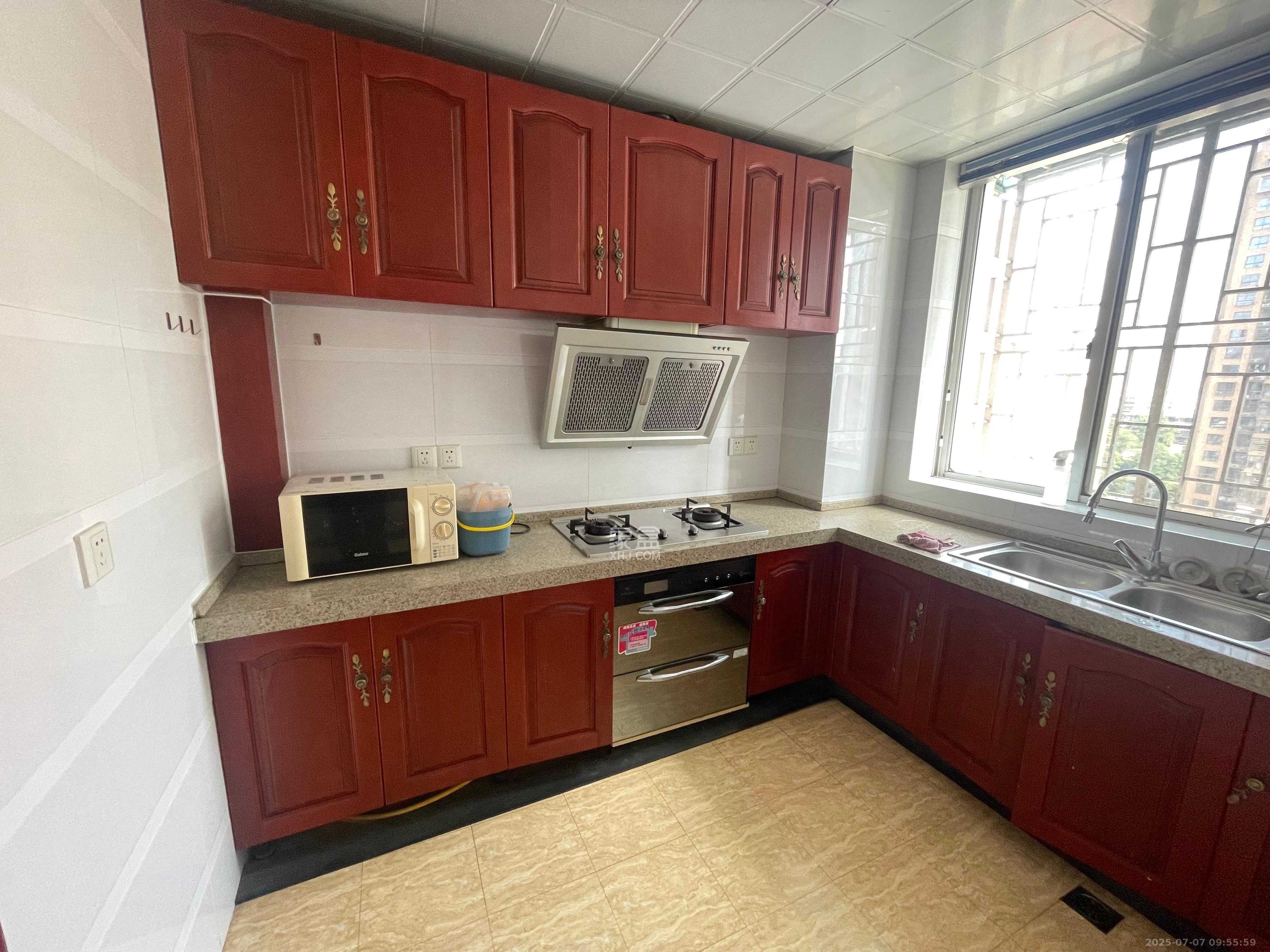 福乐康城  3室2厅2卫    2800.0元/月 福乐康城  3室2厅2卫    2800.0元/月室内图