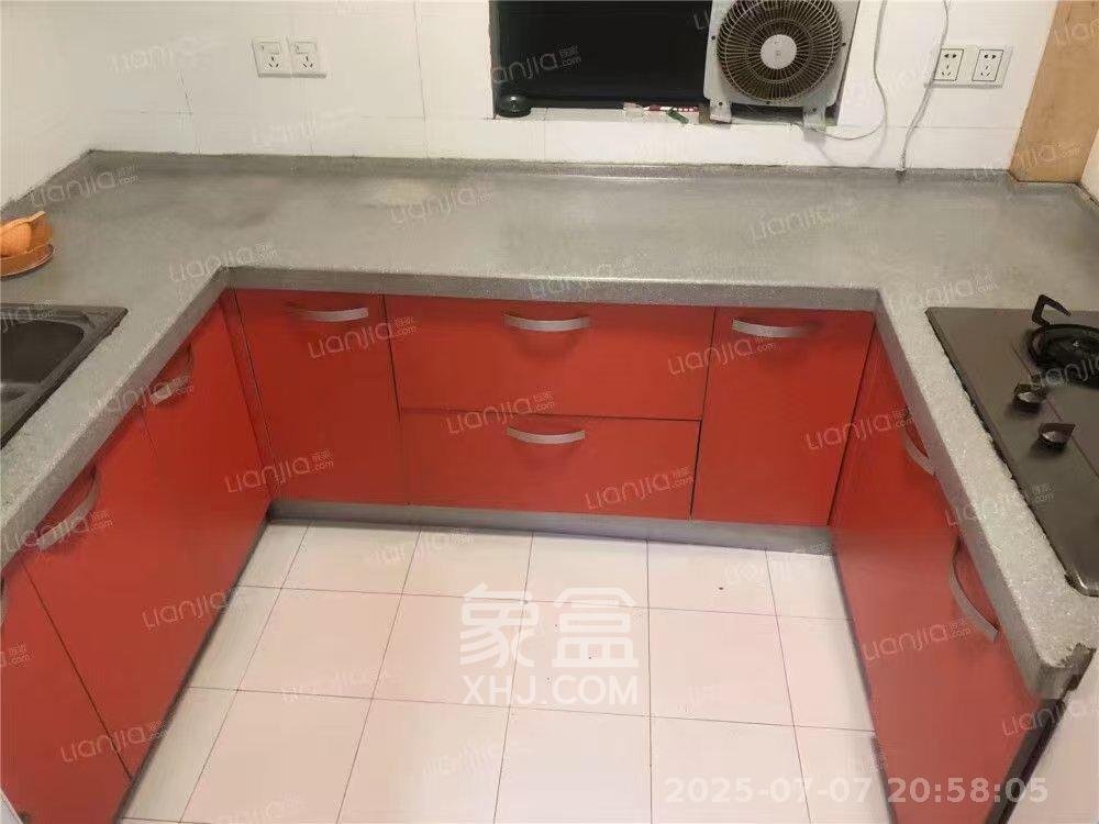 湘江世纪城咏江苑  1室2厅1卫   1900.00元/月室内图