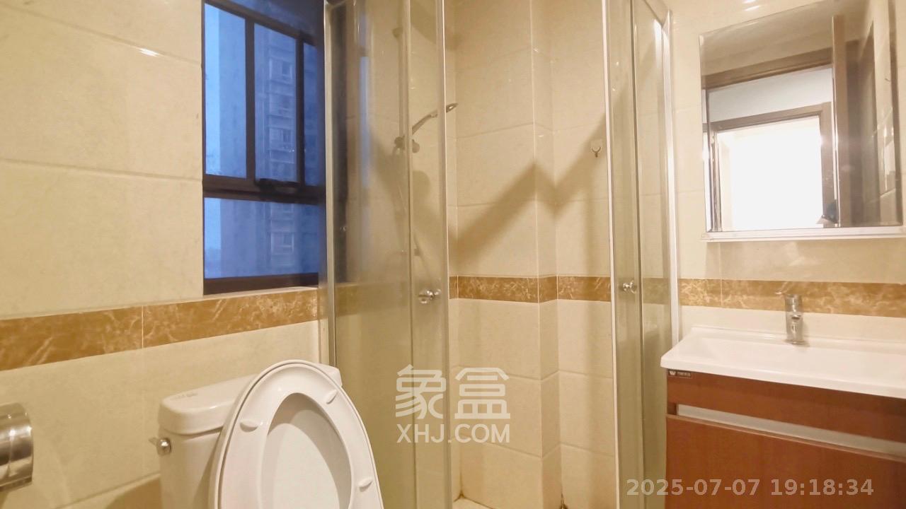 旺德府恺悦国际  3室2厅2卫   2600.00元/月室内图