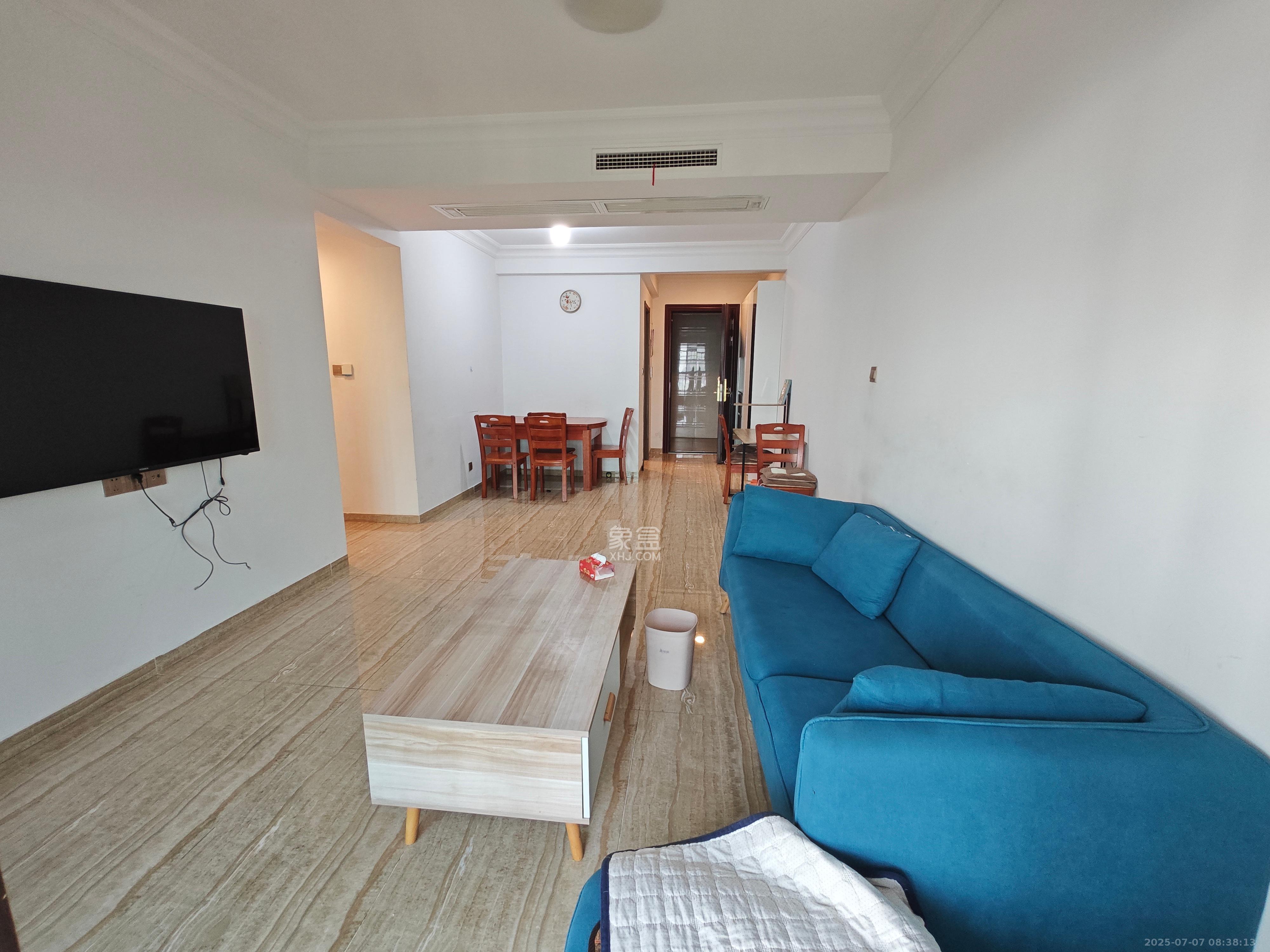 碧桂园星城首府 3室2厅2卫 2700.0元/月 碧桂园星城首府 3室2厅2卫 2700.0元/月室内图