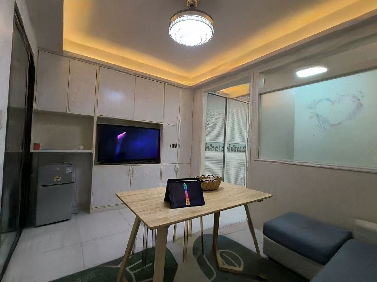御江帝景  1室0厅0卫   1400.00元/月室内图